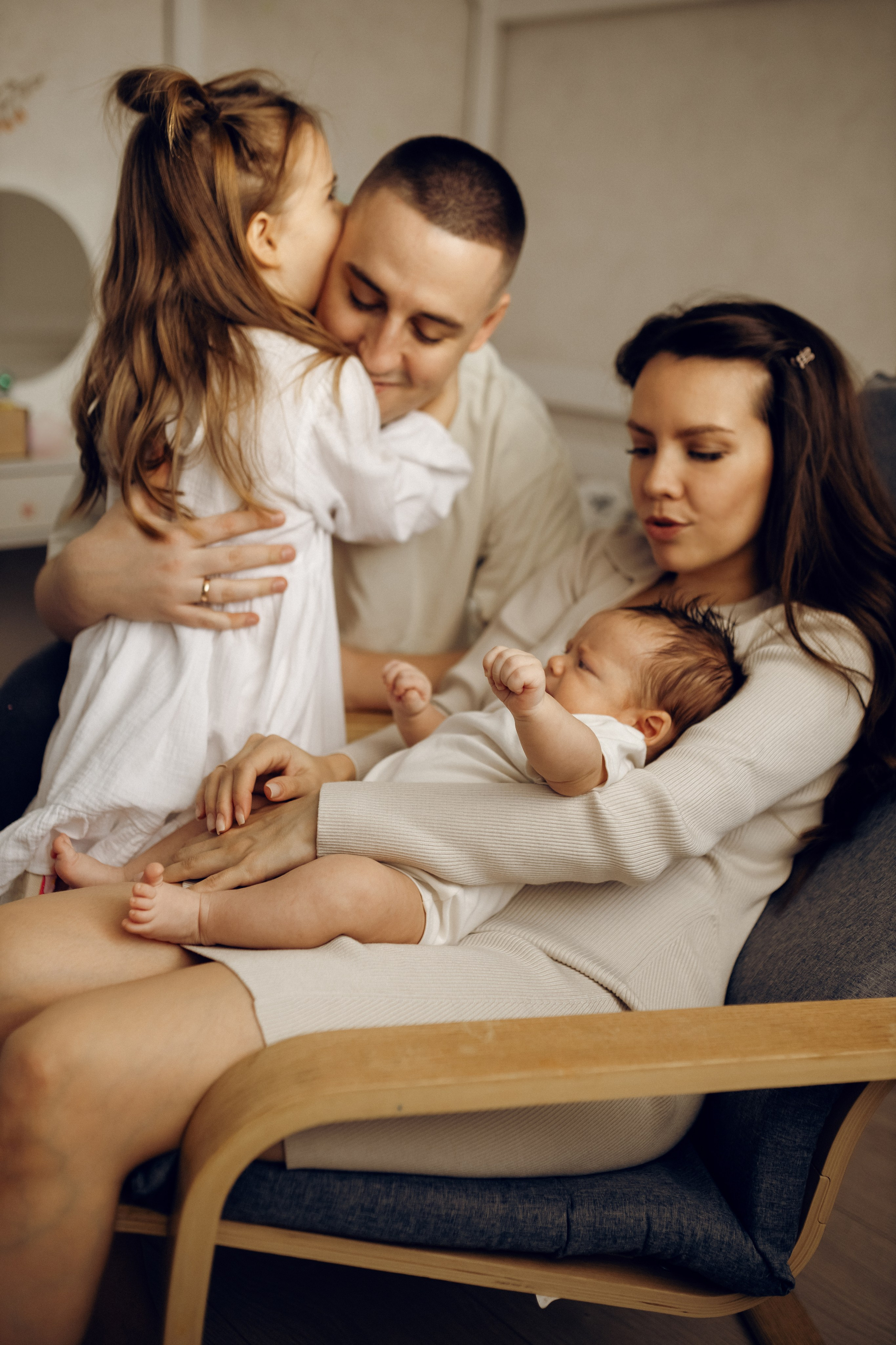 Семейная фотосессия дома. Семейный фотограф в Самаре Елена Ефимова