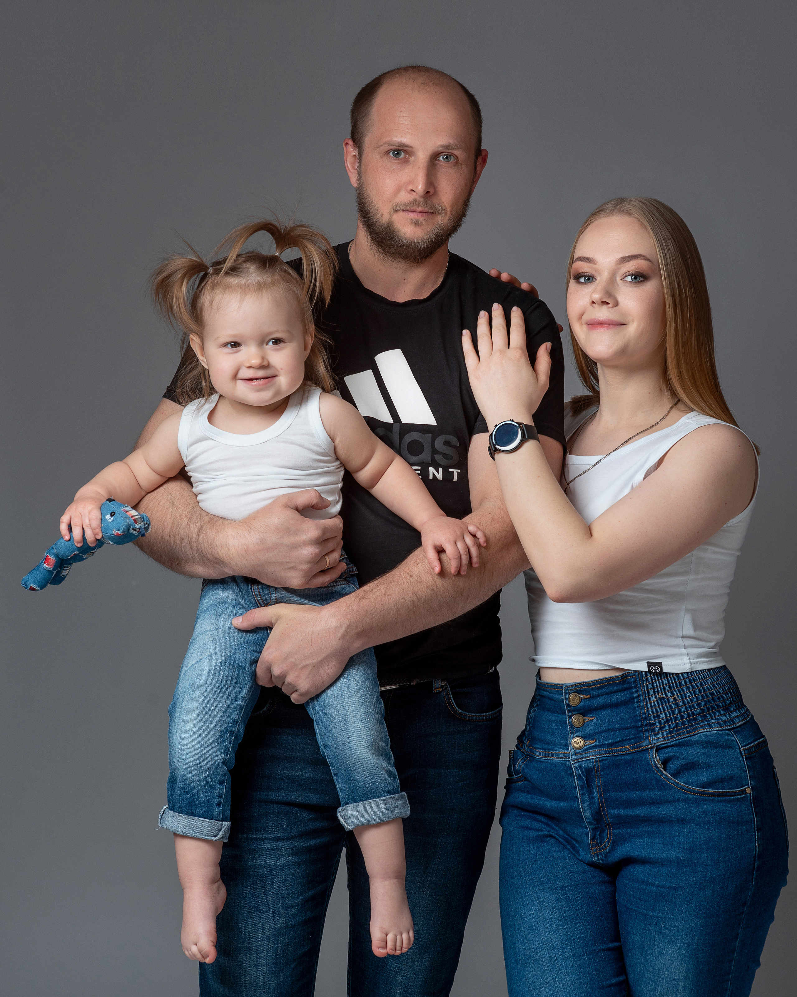 Оля, Женя и Варечка. Семейный и детский фотограф Наталья Горда