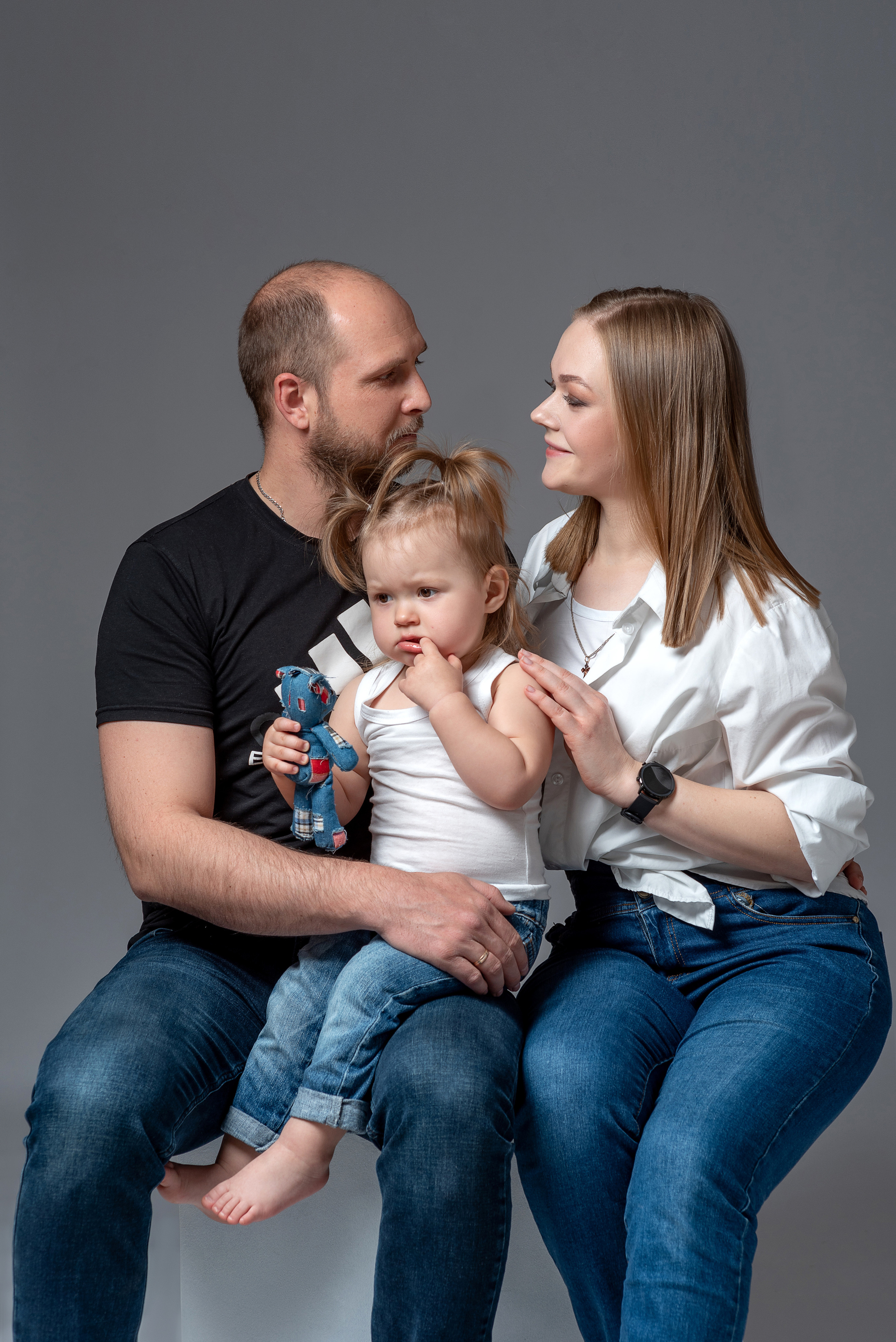 Оля, Женя и Варечка. Семейный и детский фотограф Наталья Горда