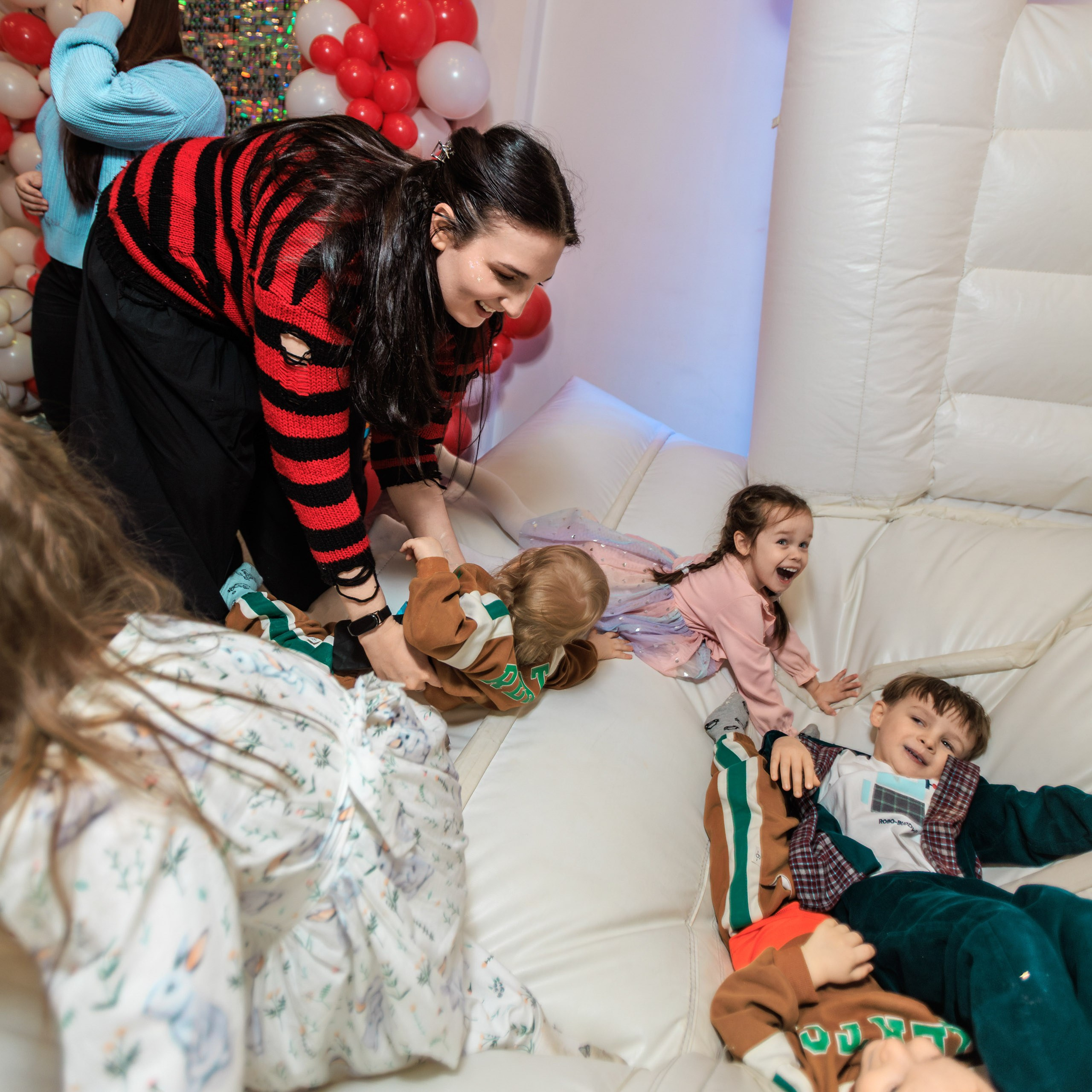 День рождения Миши. Репортажный фотограф Екатеринбург | Яркий, качественный репортаж | Концерты, клубы, репортаж, праздники, корпоративы