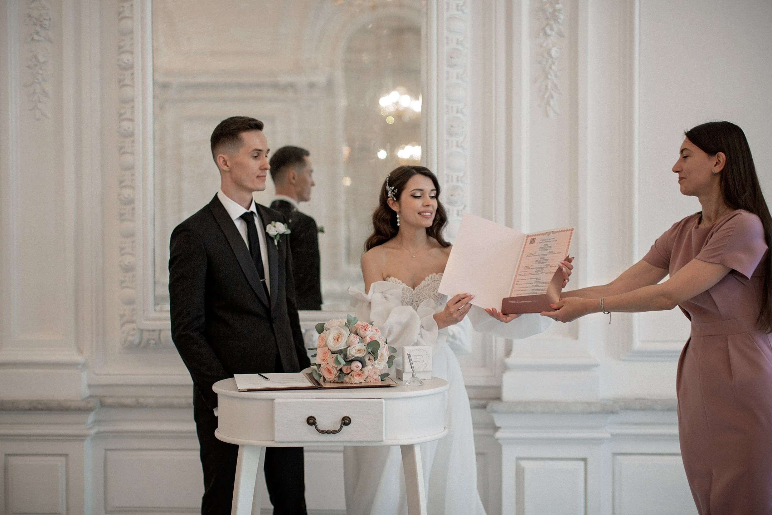 Камерная свадьба. Свадебный и портретный фотограф Москва