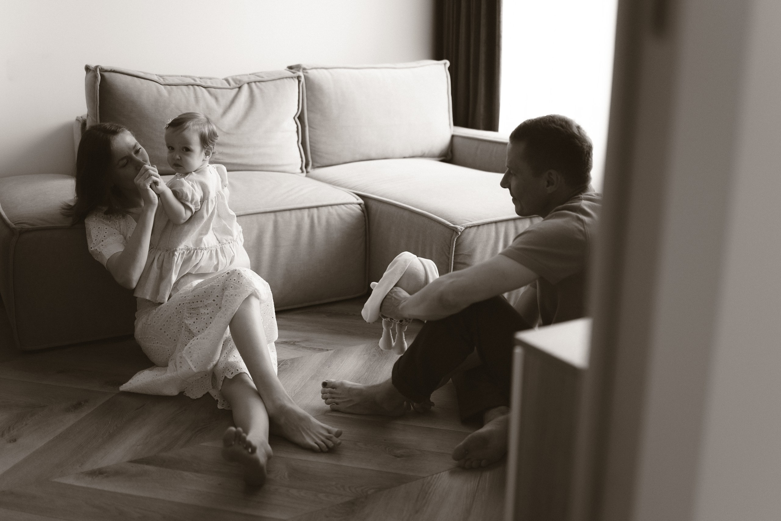 Семейная фотосессия Москва, семейный фотограф в Москве, семейная фотосессия, детский фотограф, семейная фотосессия в отеле, домашняя фотосессия с малышом, домашняя семейная фотосессия, фотосессия с малышом, фотосессия годовасия, фотосессия в годик