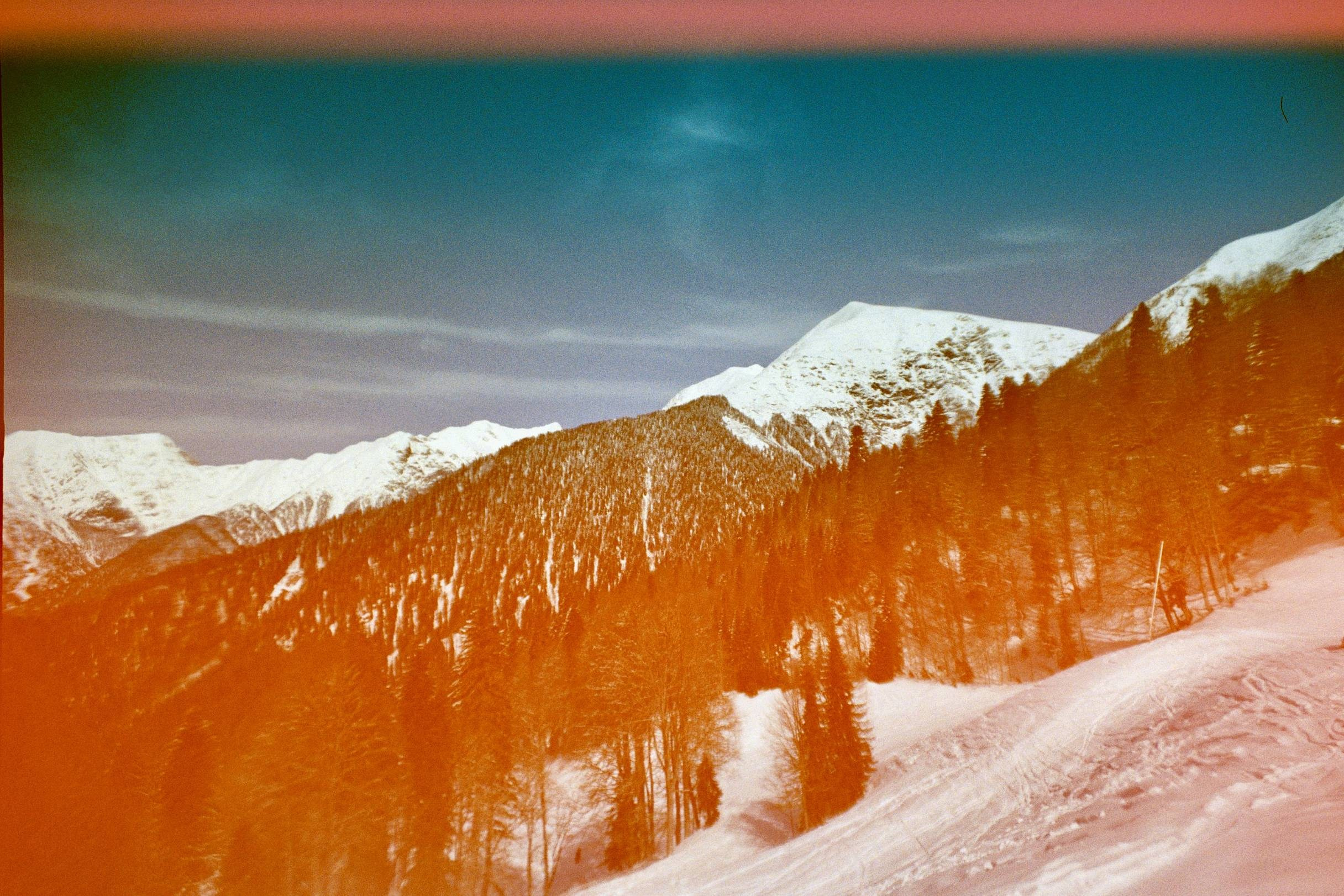 TATIANA DARINA — film photographer in St. Petersburg