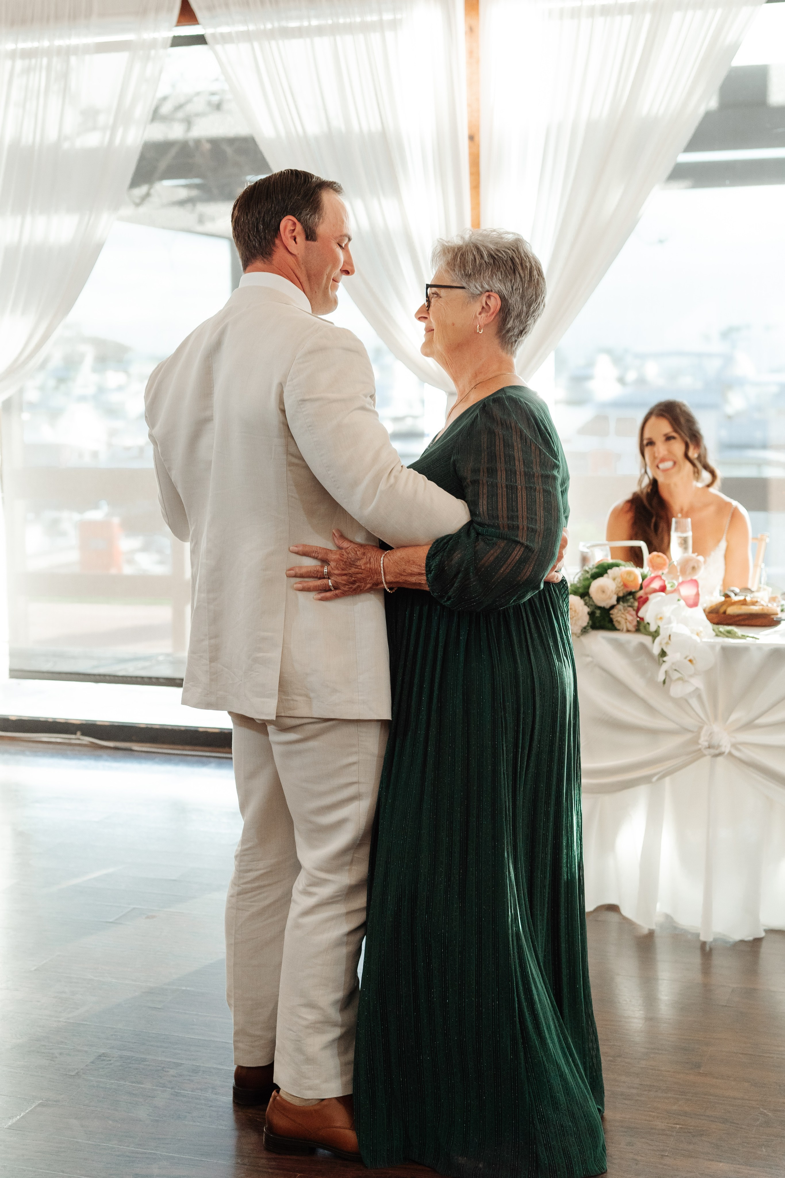 2025-08-16_BryanAmber. Ретушер Зенькевич Света