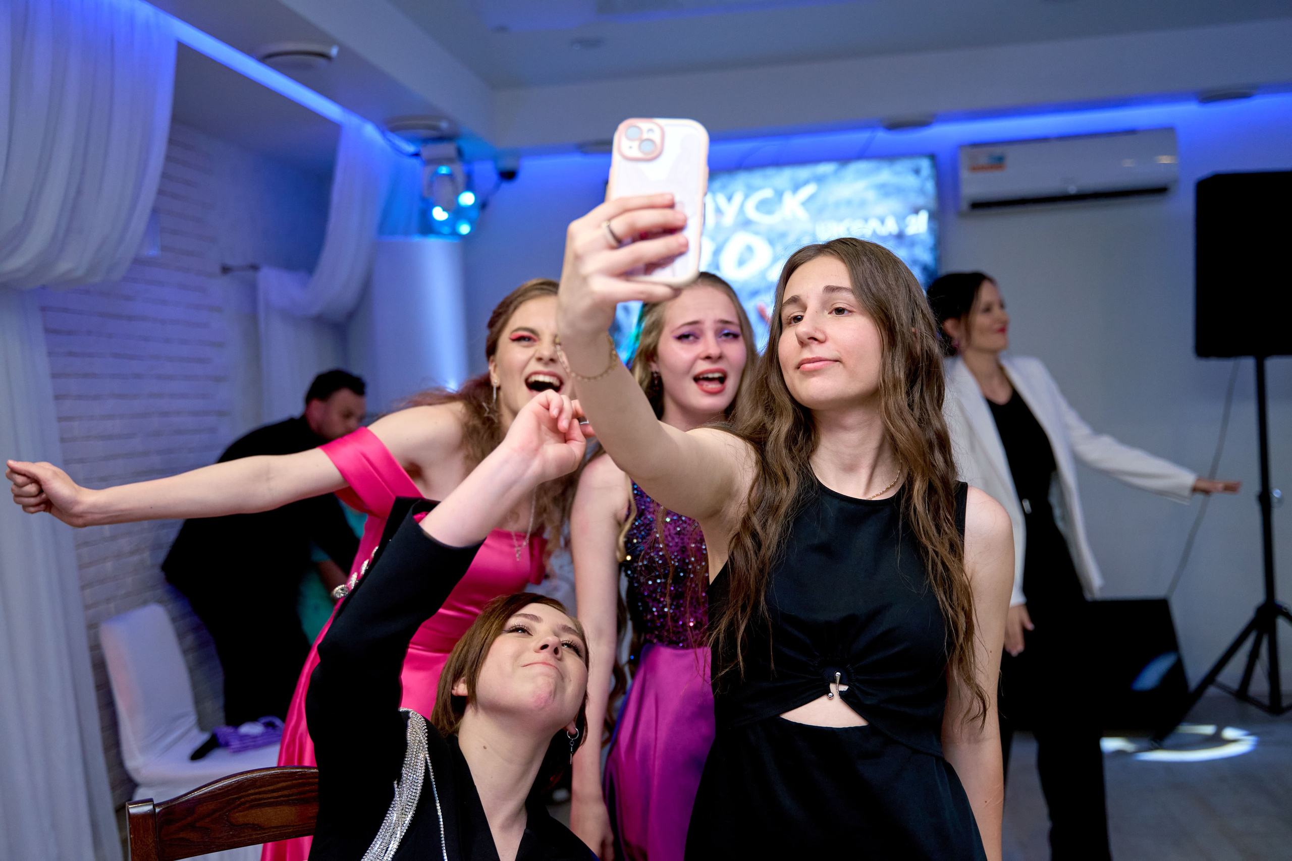 Выпускной. Выпускные фотокниги во Владивостоке Джуган Елена