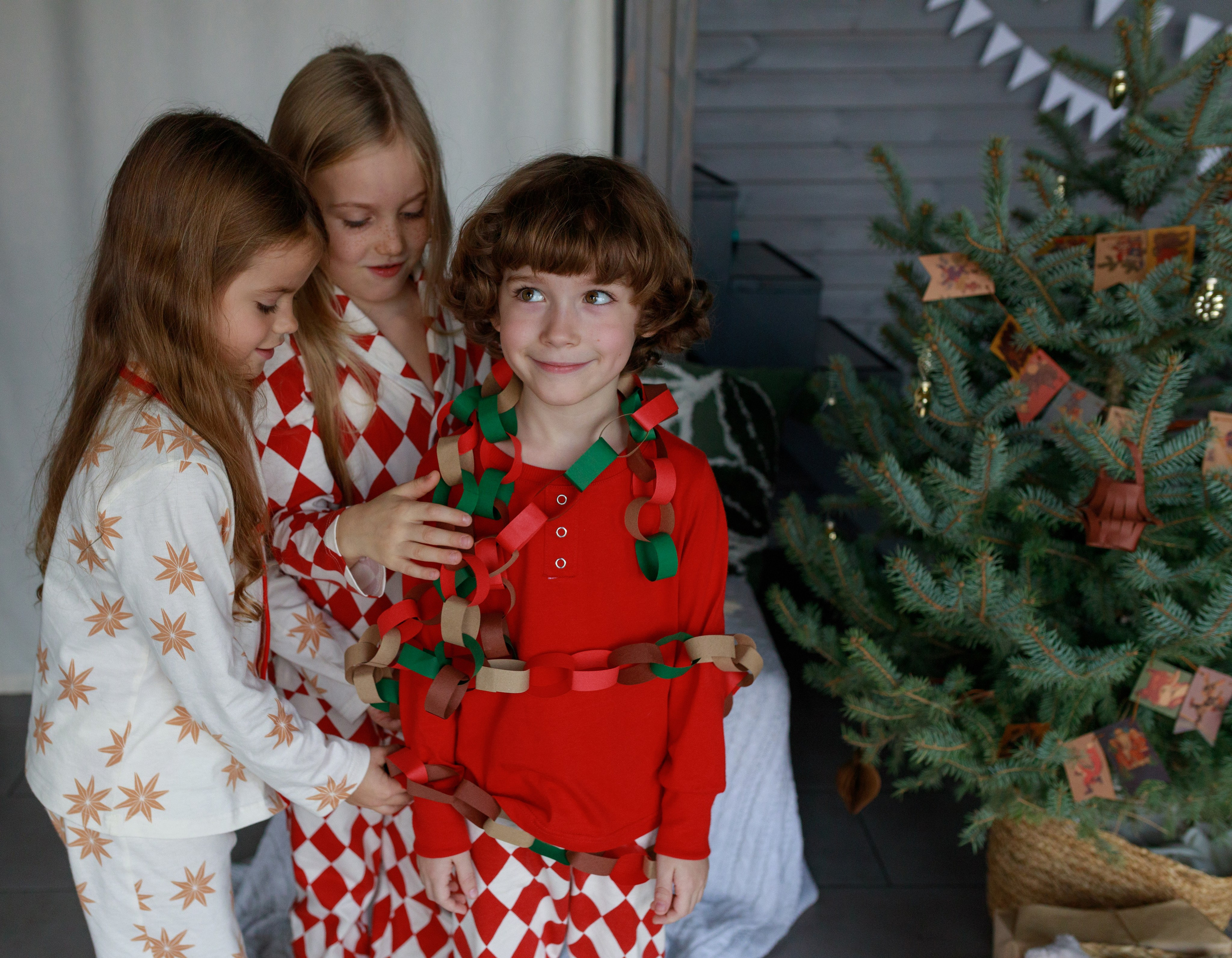 MJOLK. Новогодняя коллекция. Римма Зайцева контент для брендов