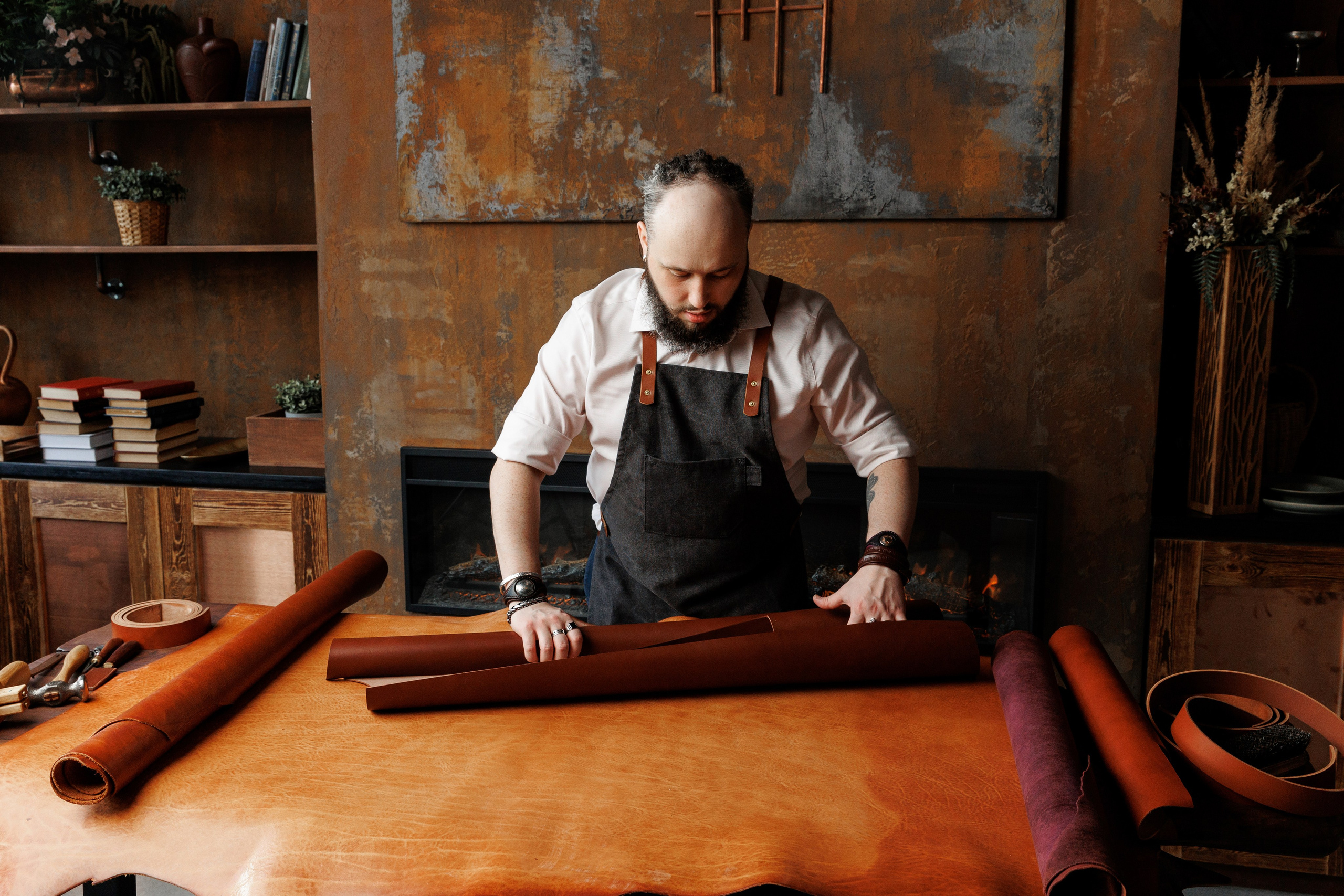 Андрей мастер по работе с кожей. Фотограф Щелково/ Москва Татьяна Жучкова