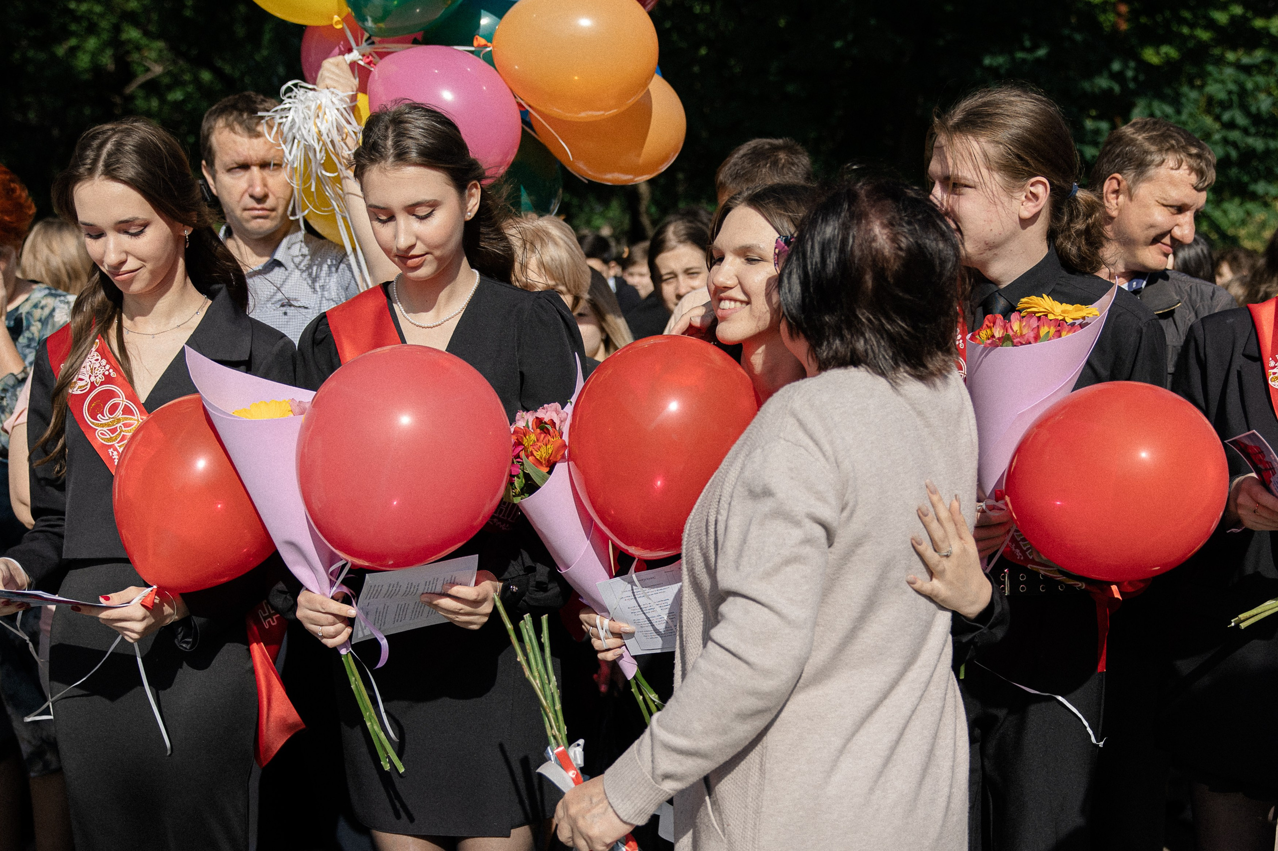 Последний звонок — линейка. Свадебный фотограф Роман Еремеев