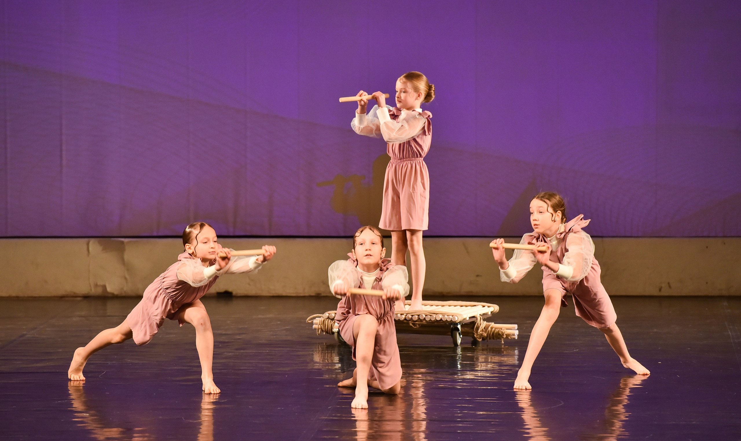 01.12.2024 Фестиваль хореографического искусства «АРТ-КОМПАС. СЕВЕРО-ЗАПАД» г. Спб. Медиастудия Фото Концепт