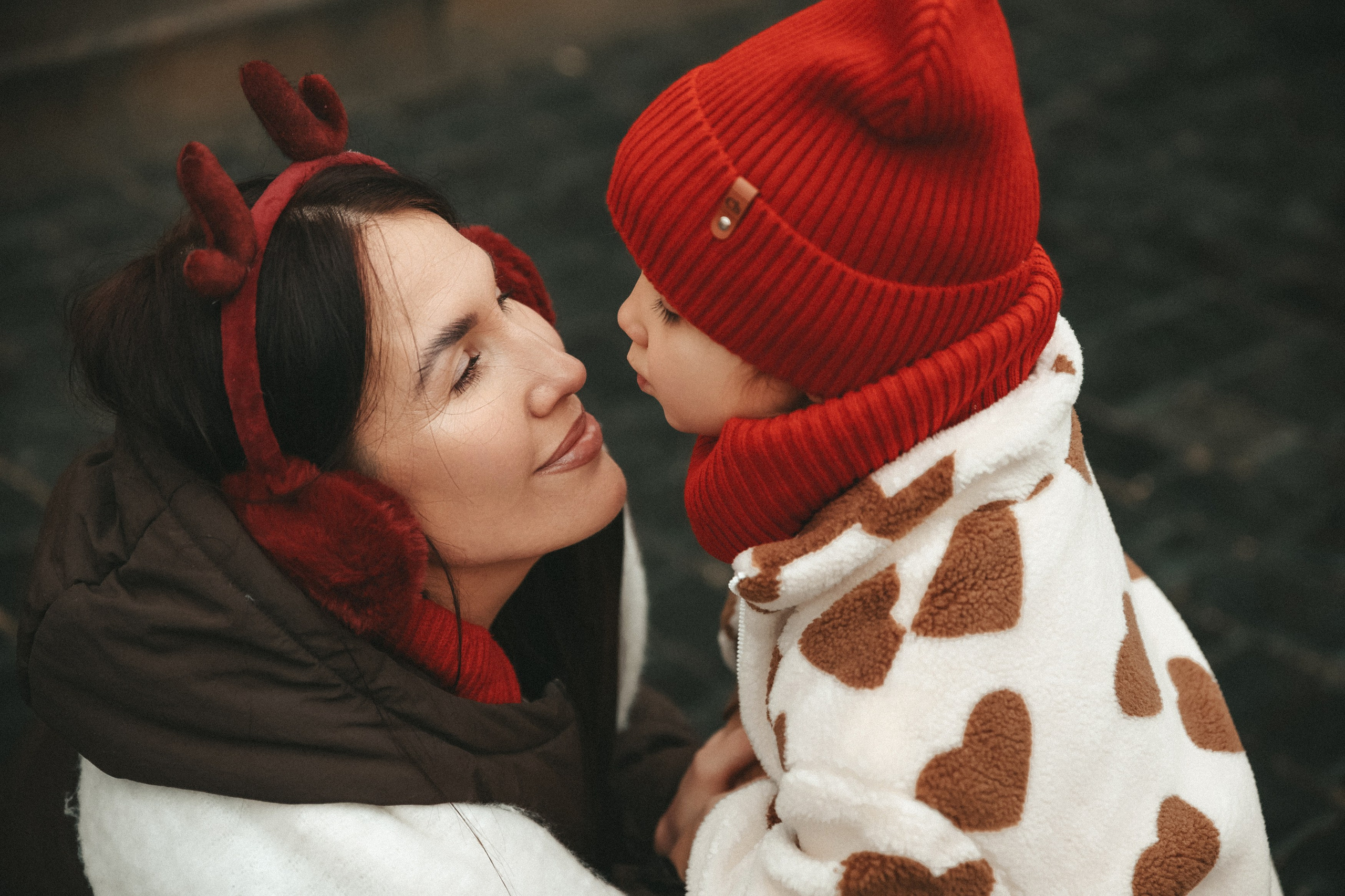 Новогодняя фотосессия на Гум ярмарка мама и дочка. Фотограф Владимир Москва