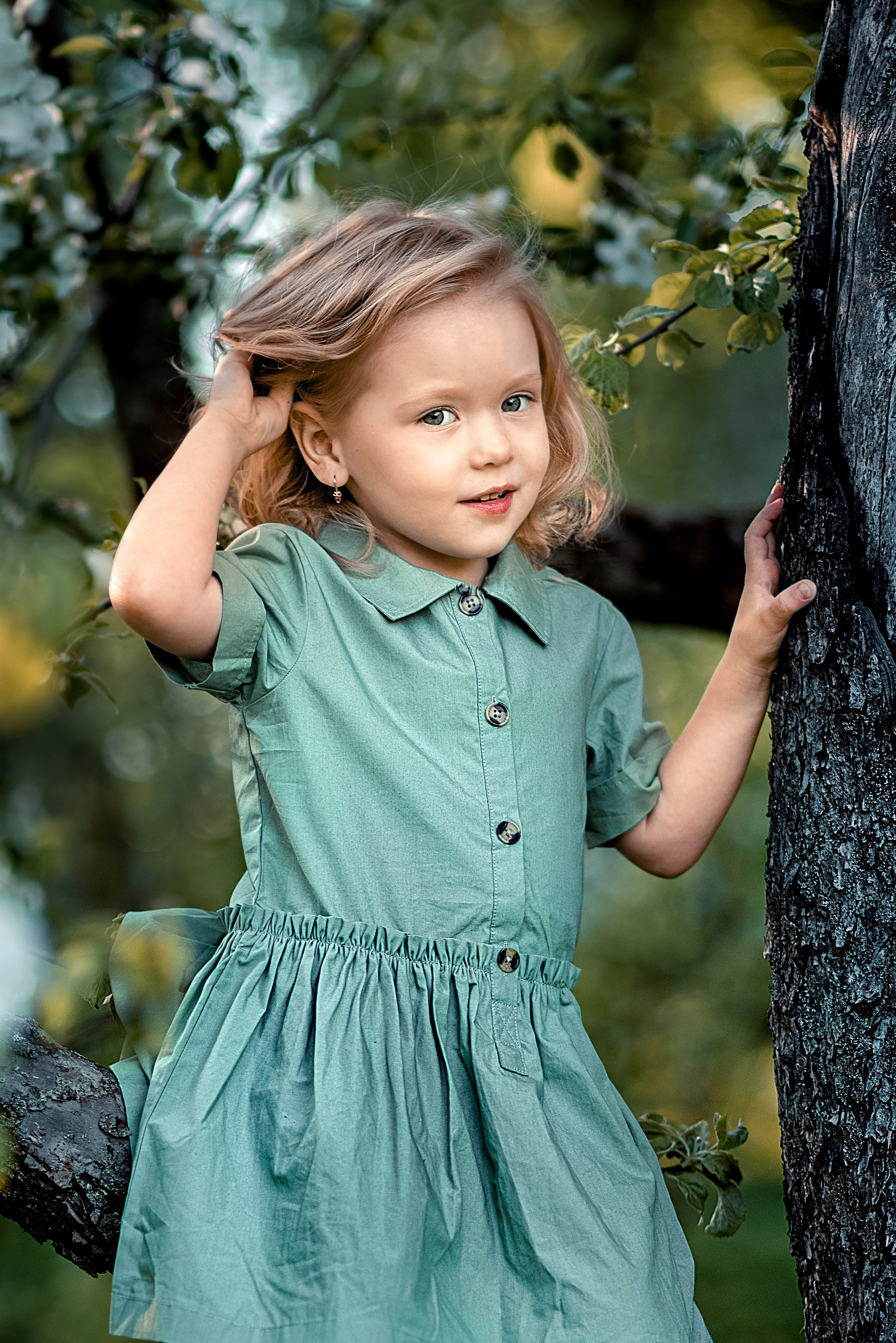 Семейная фотосессия в цветении. Ясная Поляна. Семейный и детский фотограф в Туле Светлана Воронкова