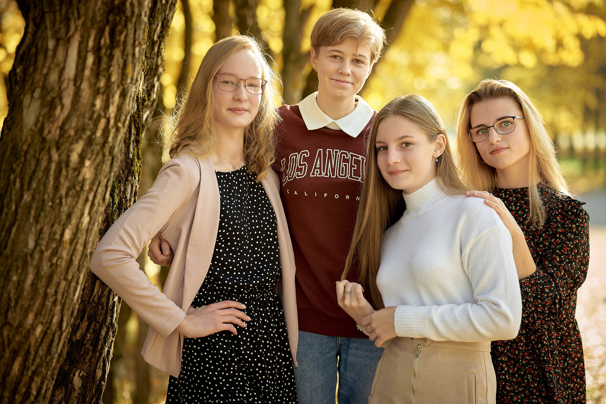 Портреты учеников старших классов. Выпускной альбом Выборг, Каменногорск, Светогорск, Санкт-Петербург