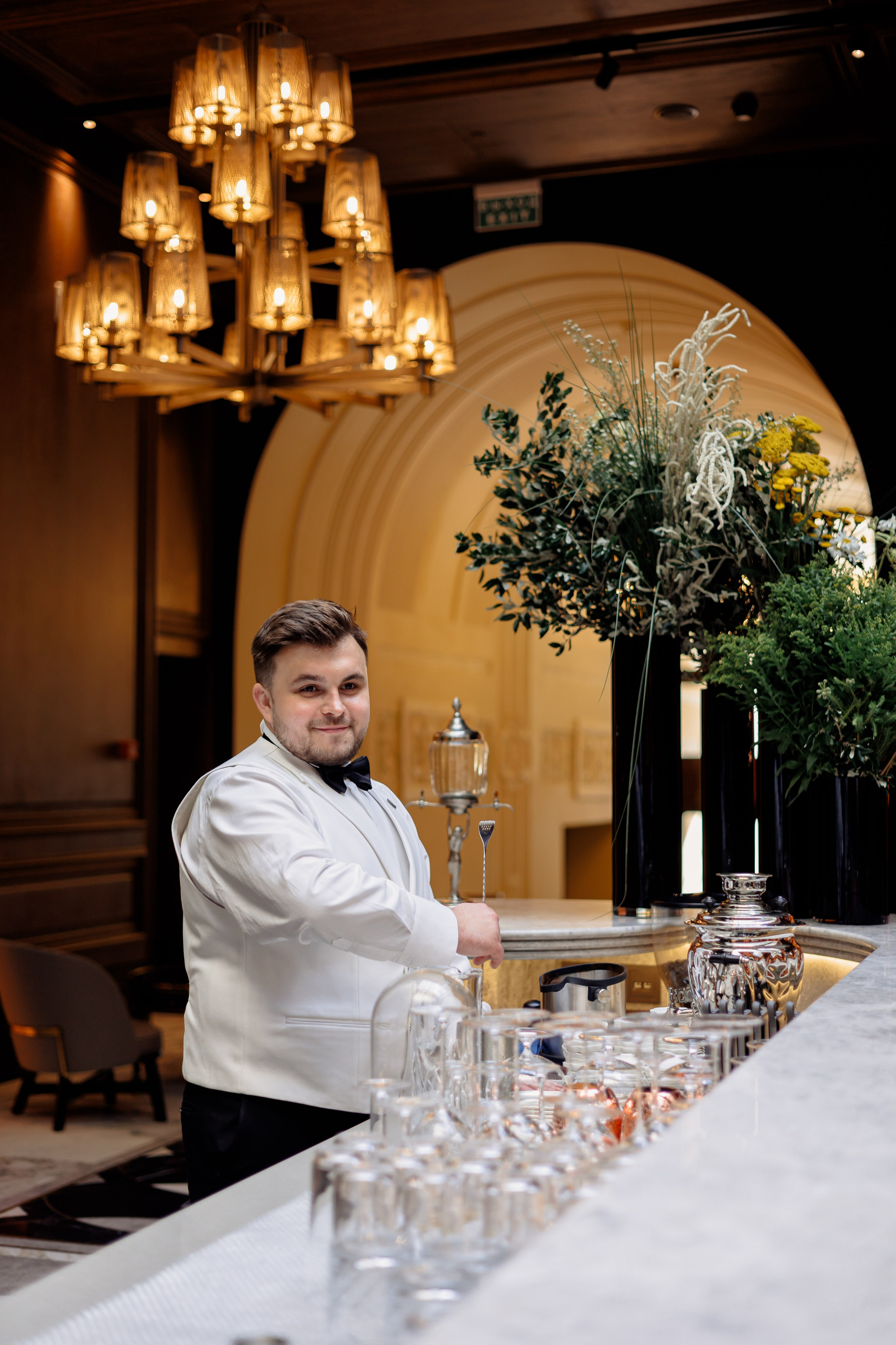 Отель Метрополь (открытие ресторана). Вова Петров