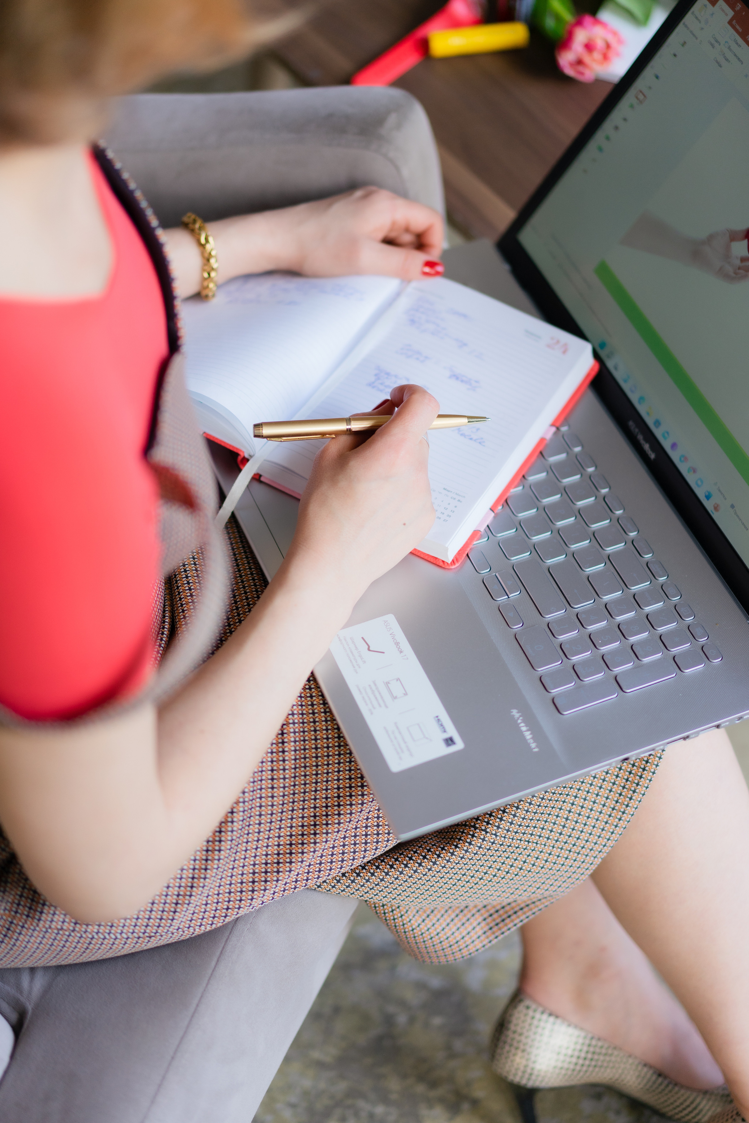 Надежда — гипнолог. Фотограф Москва Илюткина Евгения ilutkina.evgenia