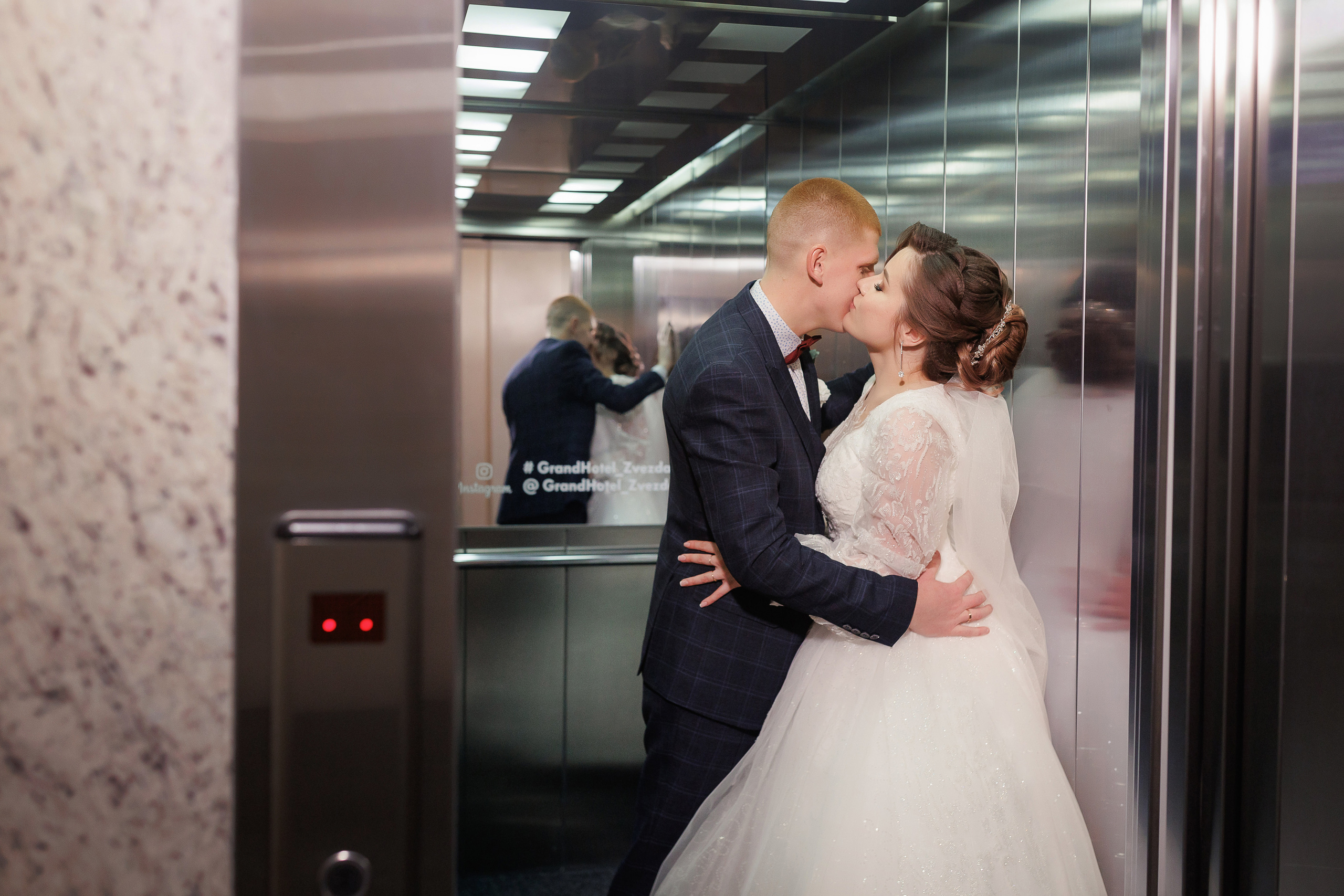 Свадьба в Твери в отеле Звезда. Свадебный и семейный фотограф в Твери и Тверской области
