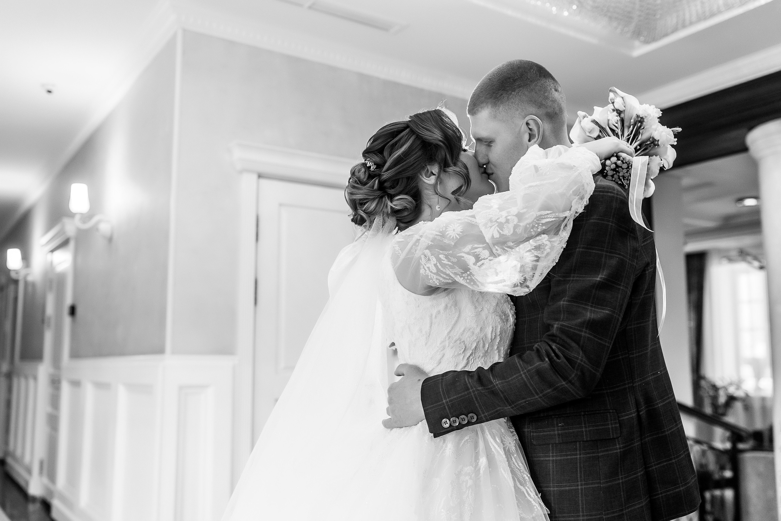 Свадьба в Твери в отеле Звезда. Свадебный и семейный фотограф в Твери и Тверской области