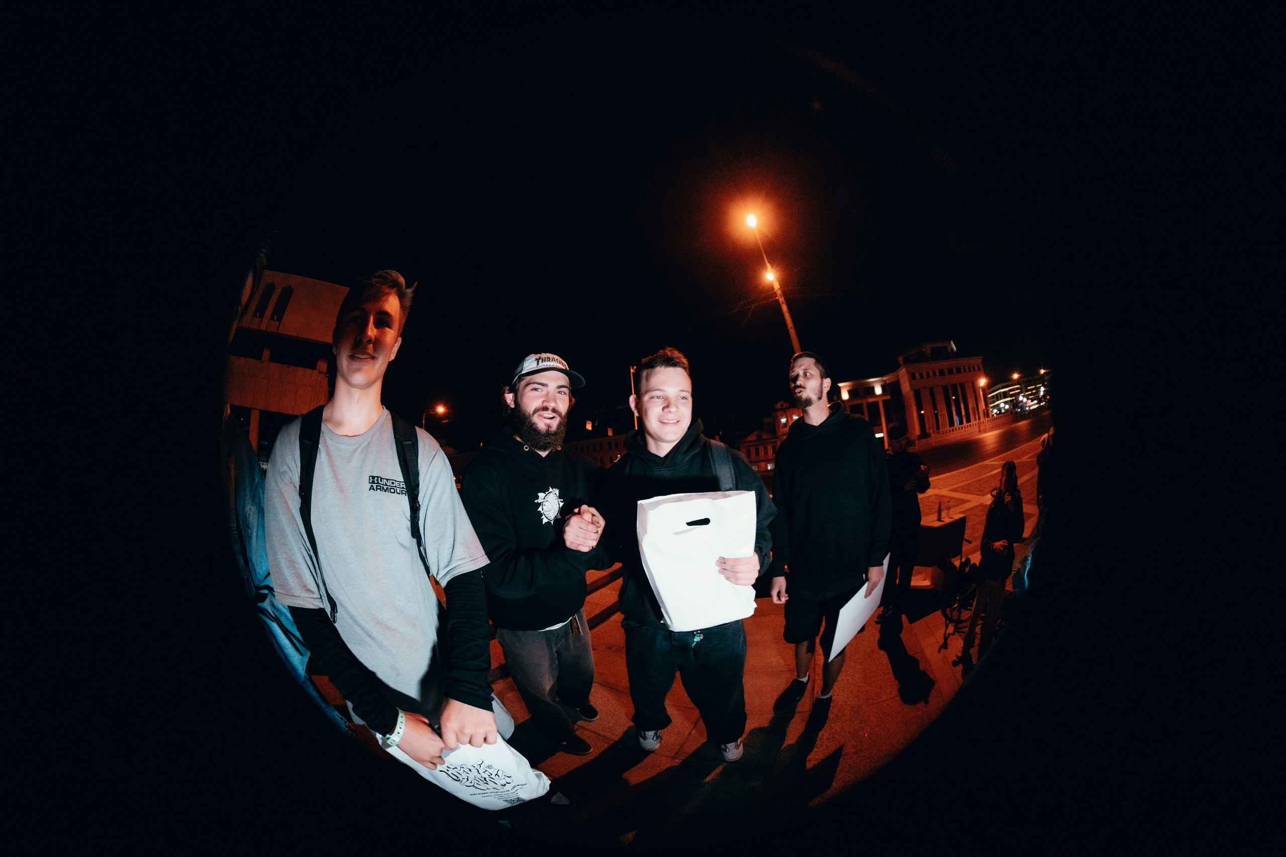 Night ride. Главная