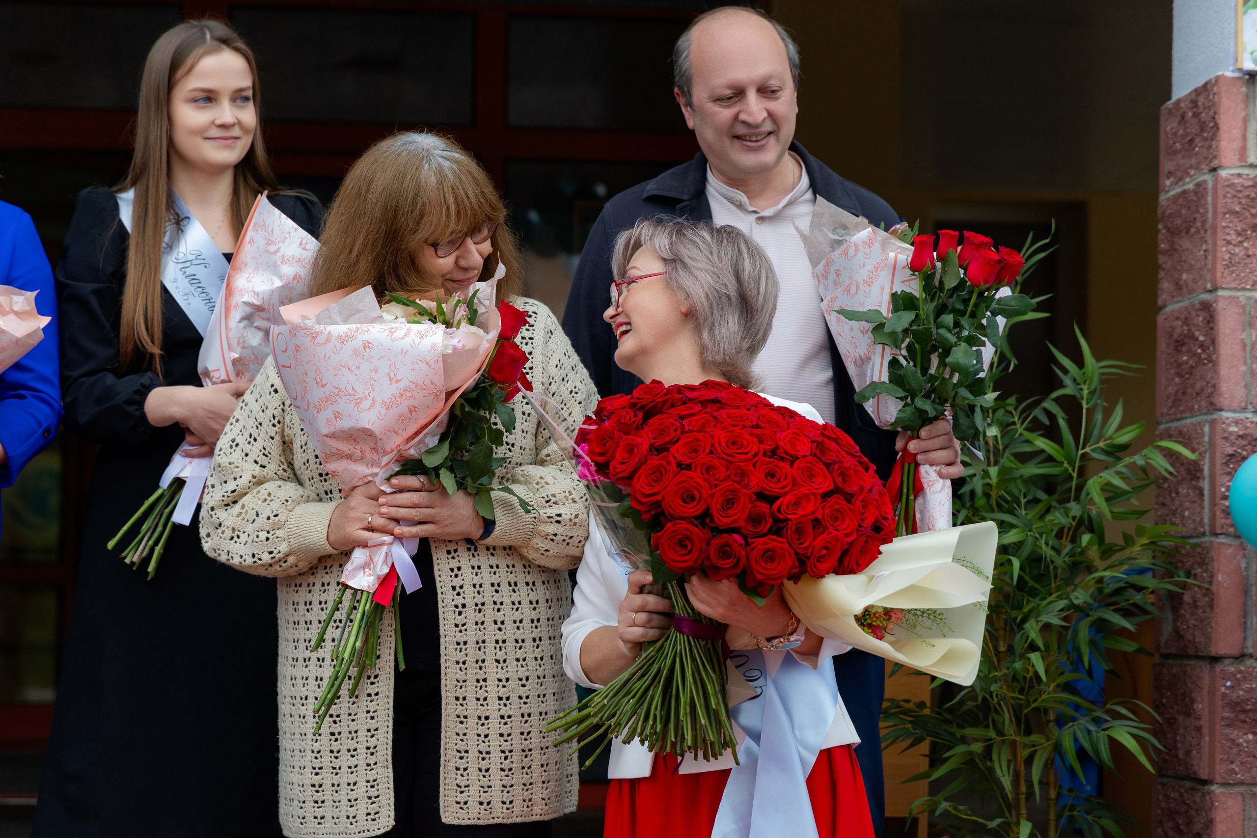 Последний звонок 2025 в Минске. Свадебный фотограф в Минске/Беларуси Сергей Спиридонов