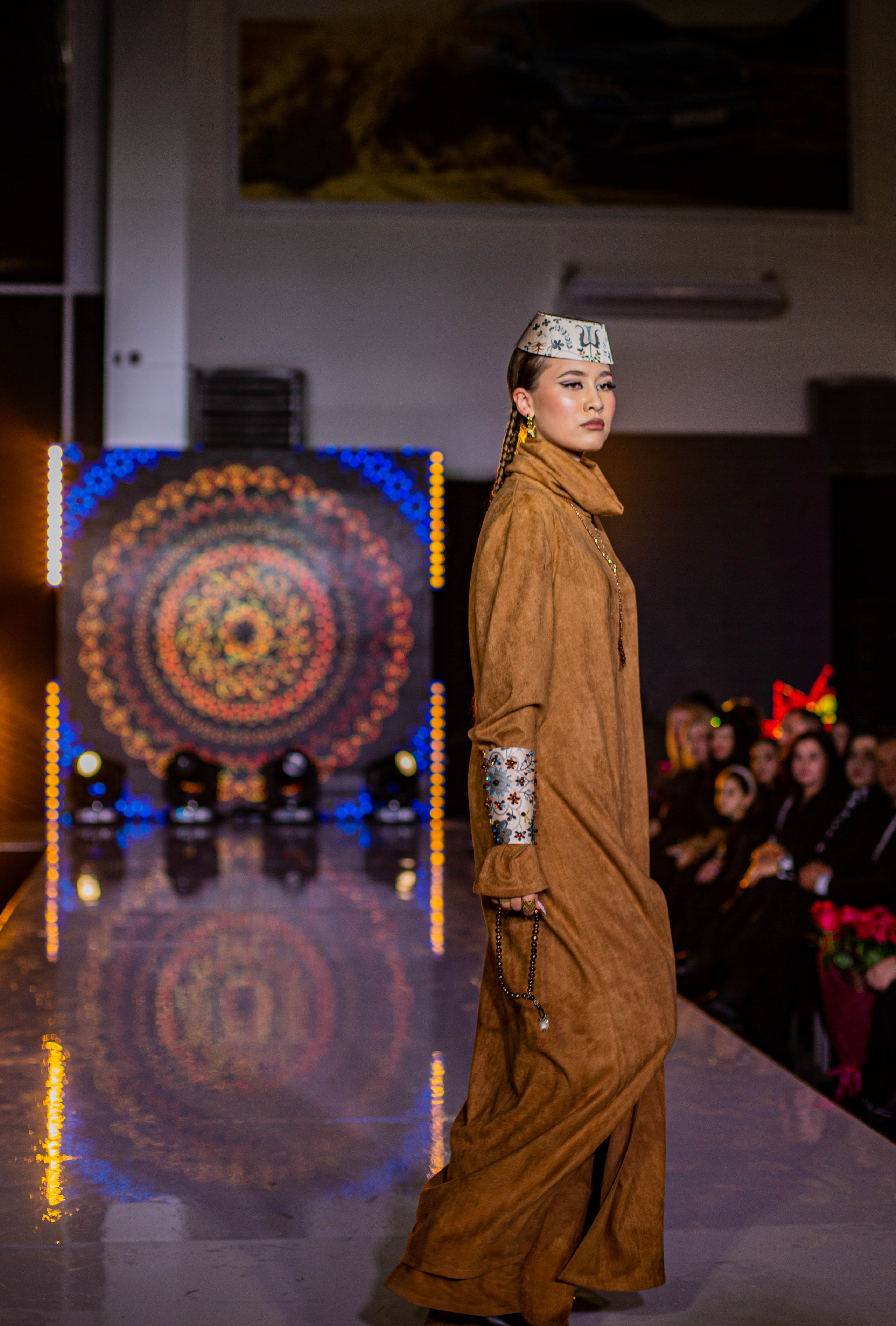Crimean Tatar fashion show «Urba fashion day». Beye Shevkiyeva Photography