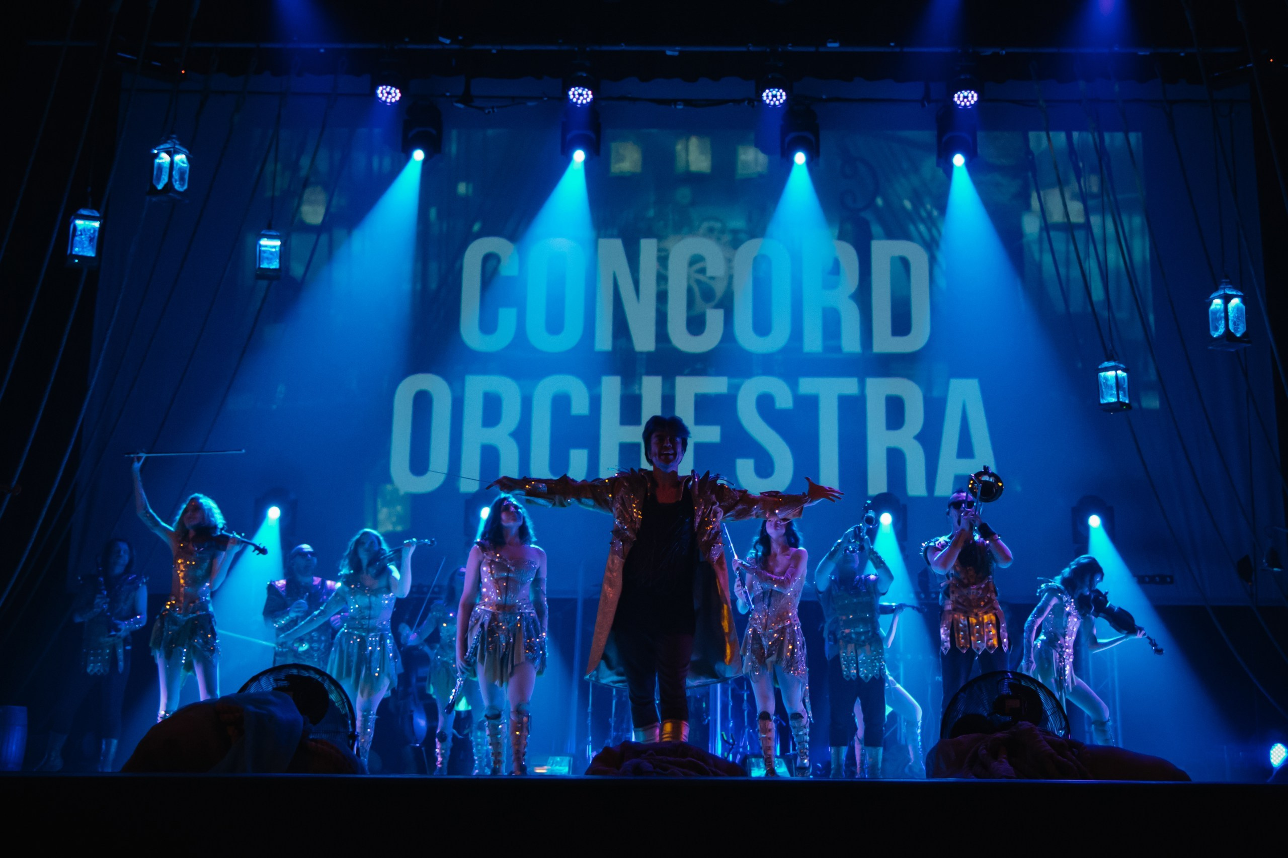 Первый в мире танцующий оркестр«Concord Orchestra». Обо мне