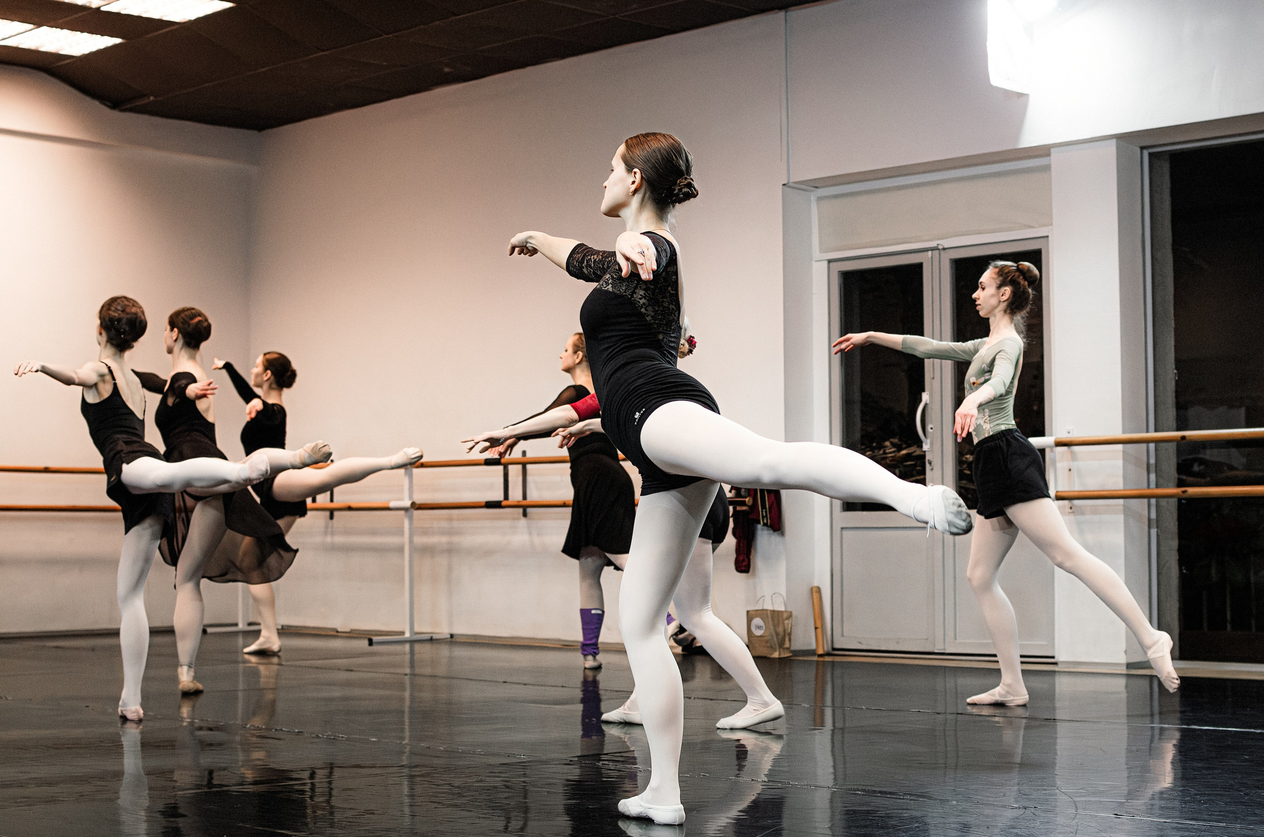 МК Антона Корсакова по классическому танцу. Портретный и репортажный фотограф в Санкт-Петербурге Варвара Жукова