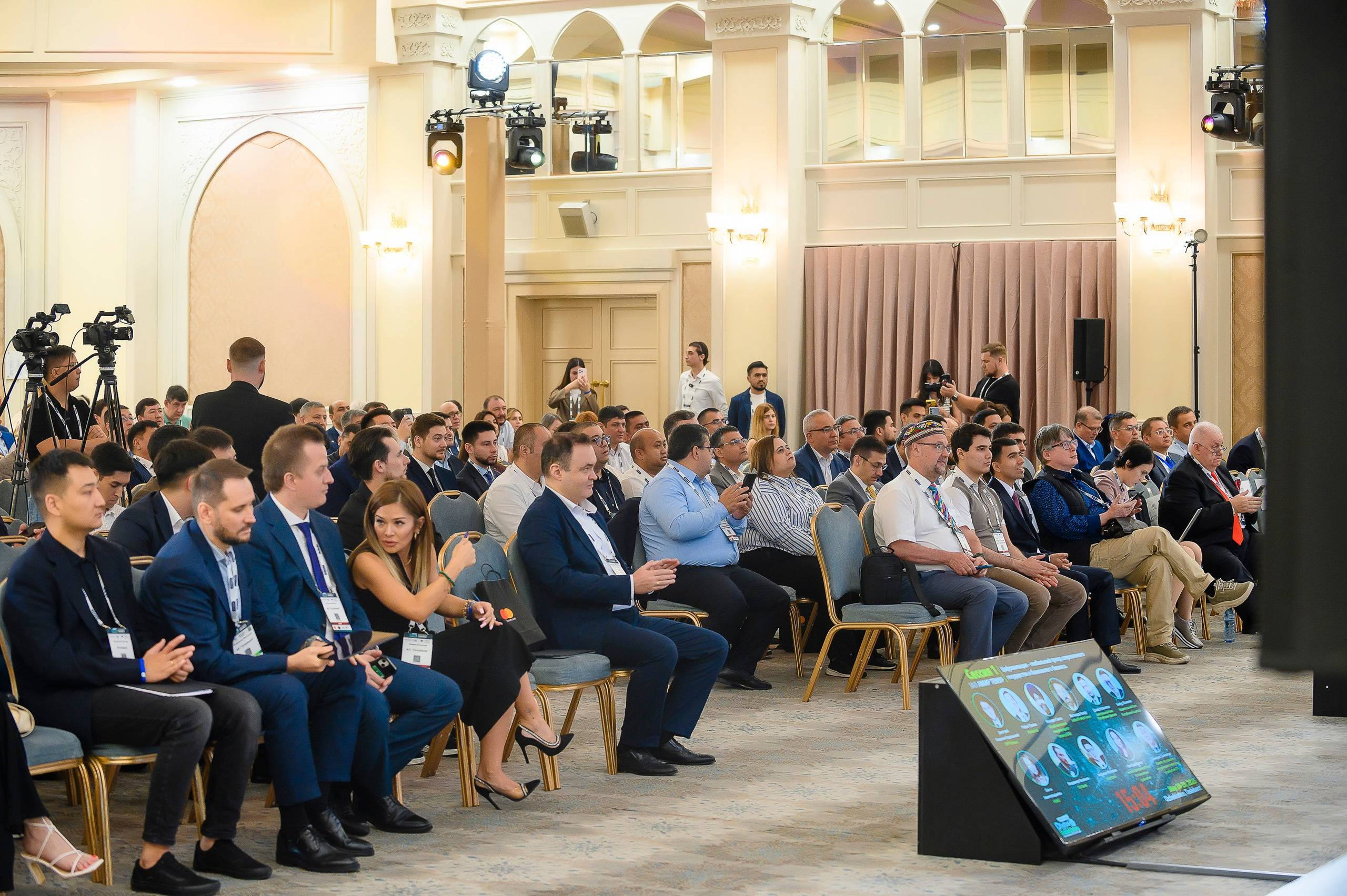 Digital Uzbekistan 2025. Интерьерный и репортажный фотограф в Алматы