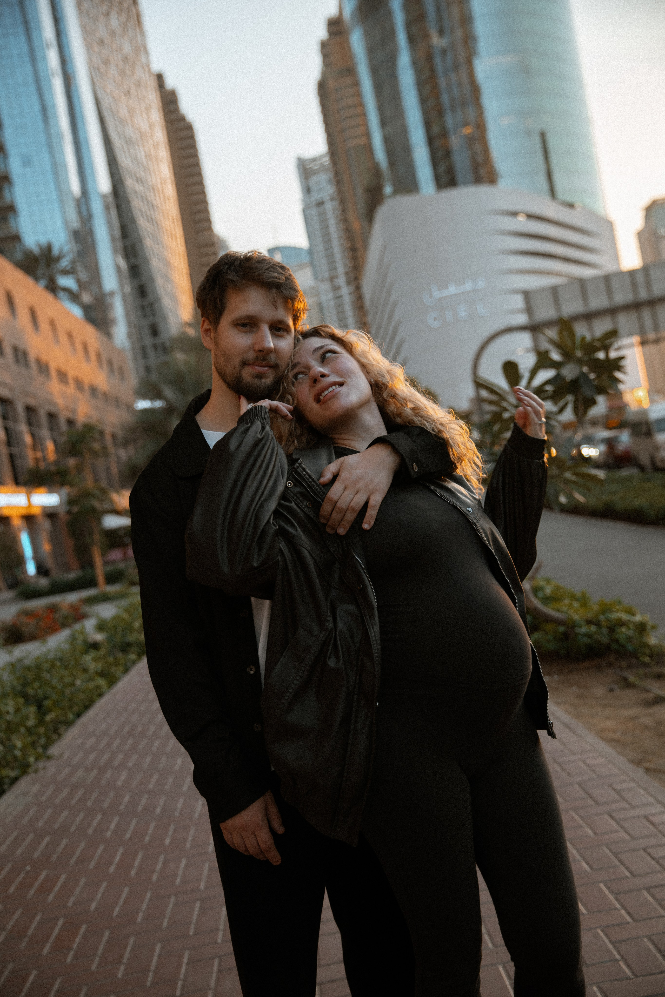 Street Style pregnancy. Валерия Солнцева свадебный и семейный фотограф