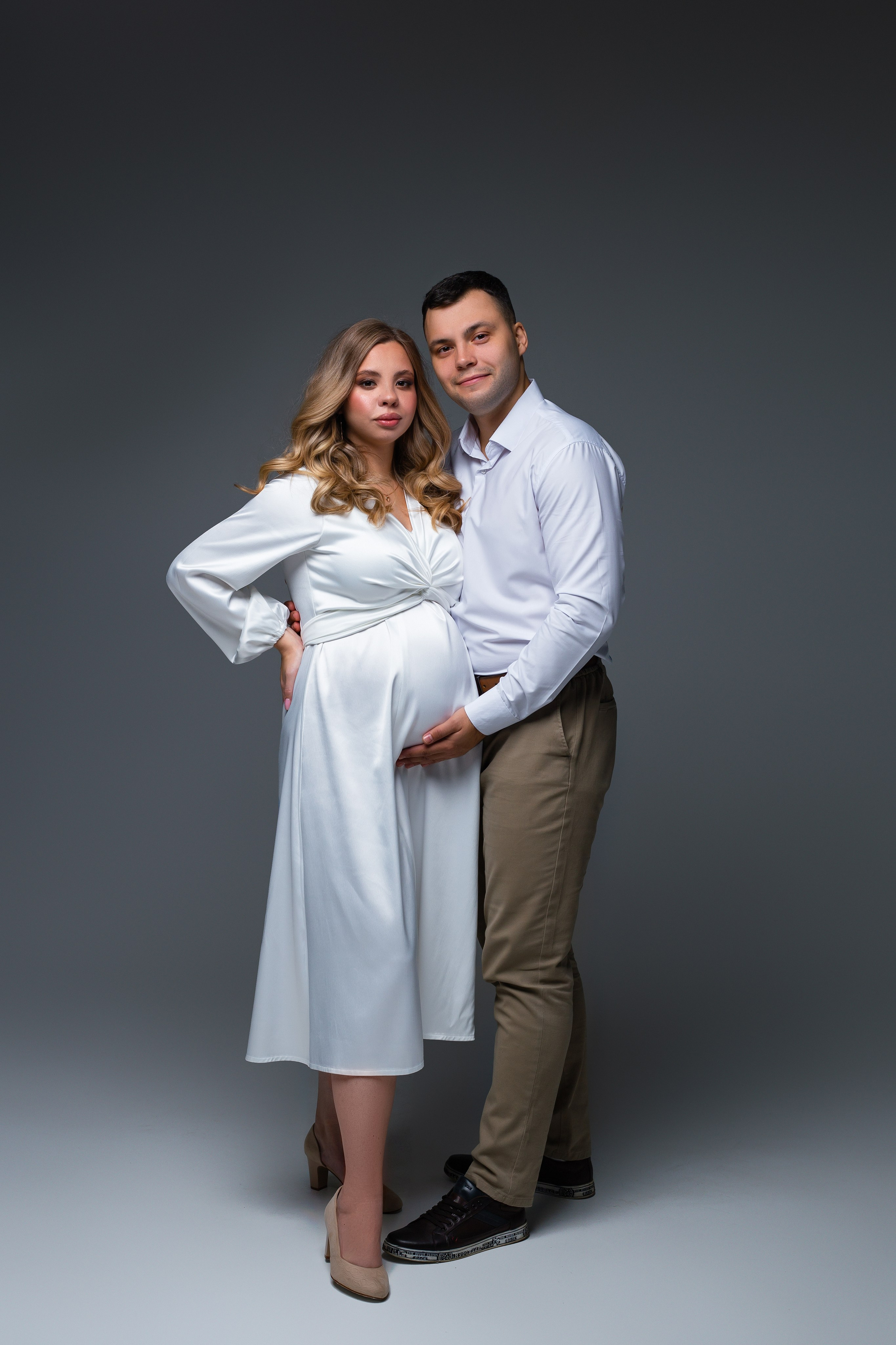 Дарья в ожидании малыша. Фотограф беременности в Хабаровске Сарычева Надежда