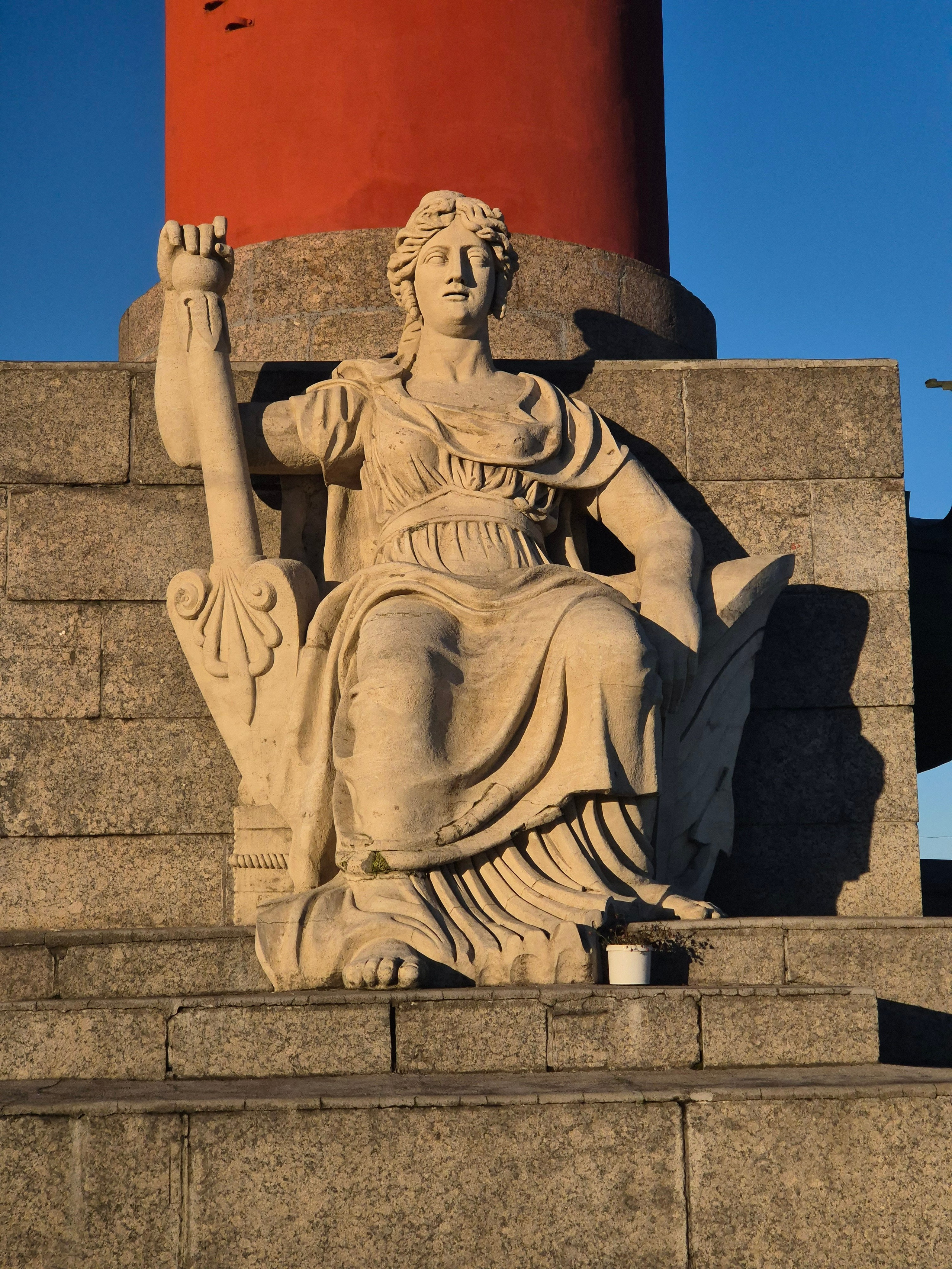 Аллегорическая фигура - символ реки Невы