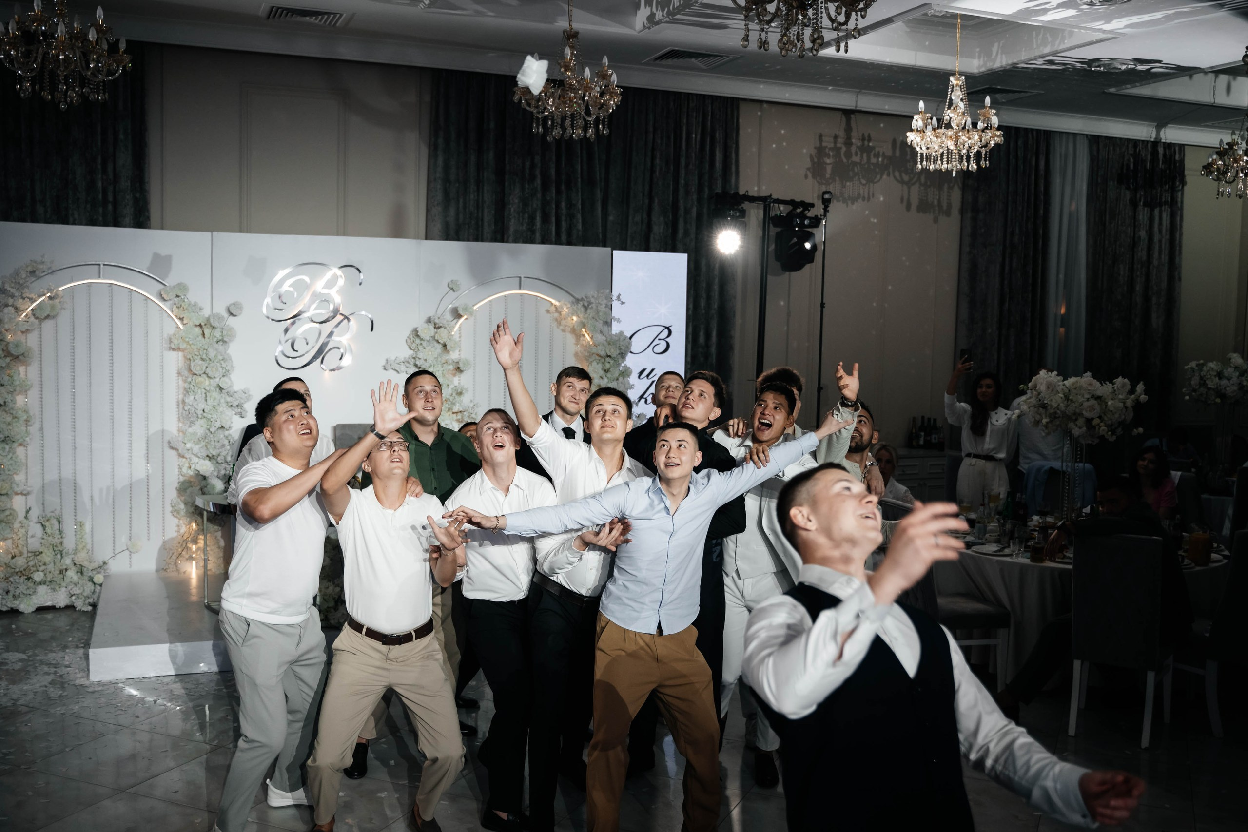 Виктор и Виктория. Свадебный фотограф Владимир Рябков