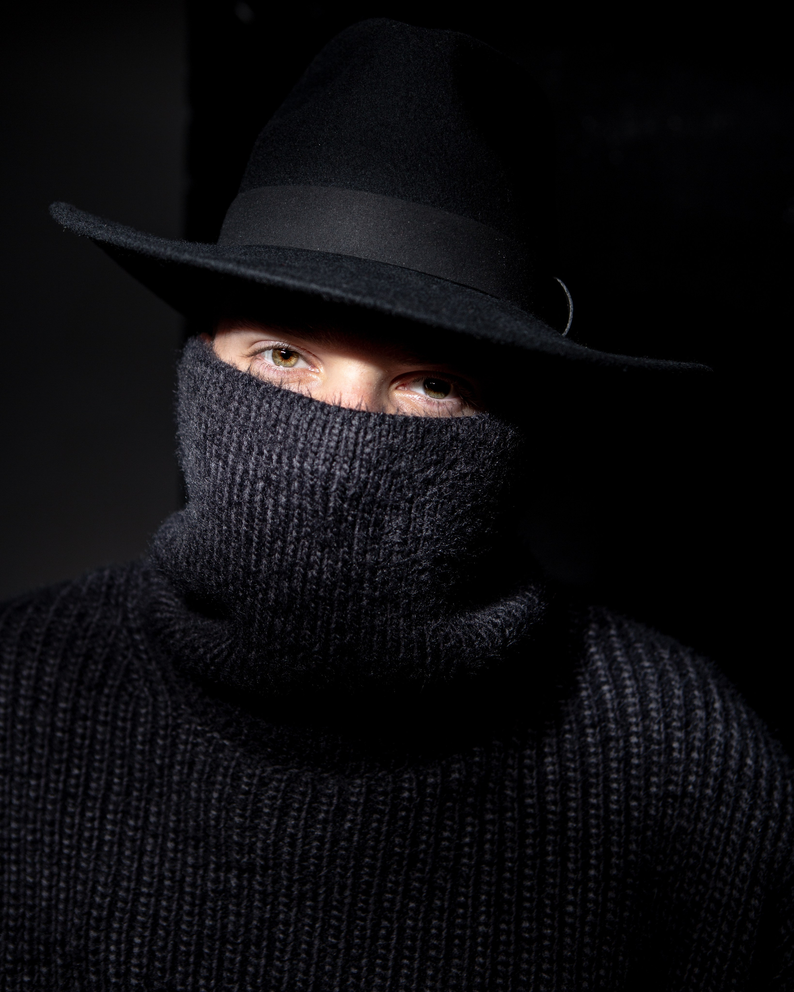 Классический (Live/Fashion) портрет в студии. Фотограф всего