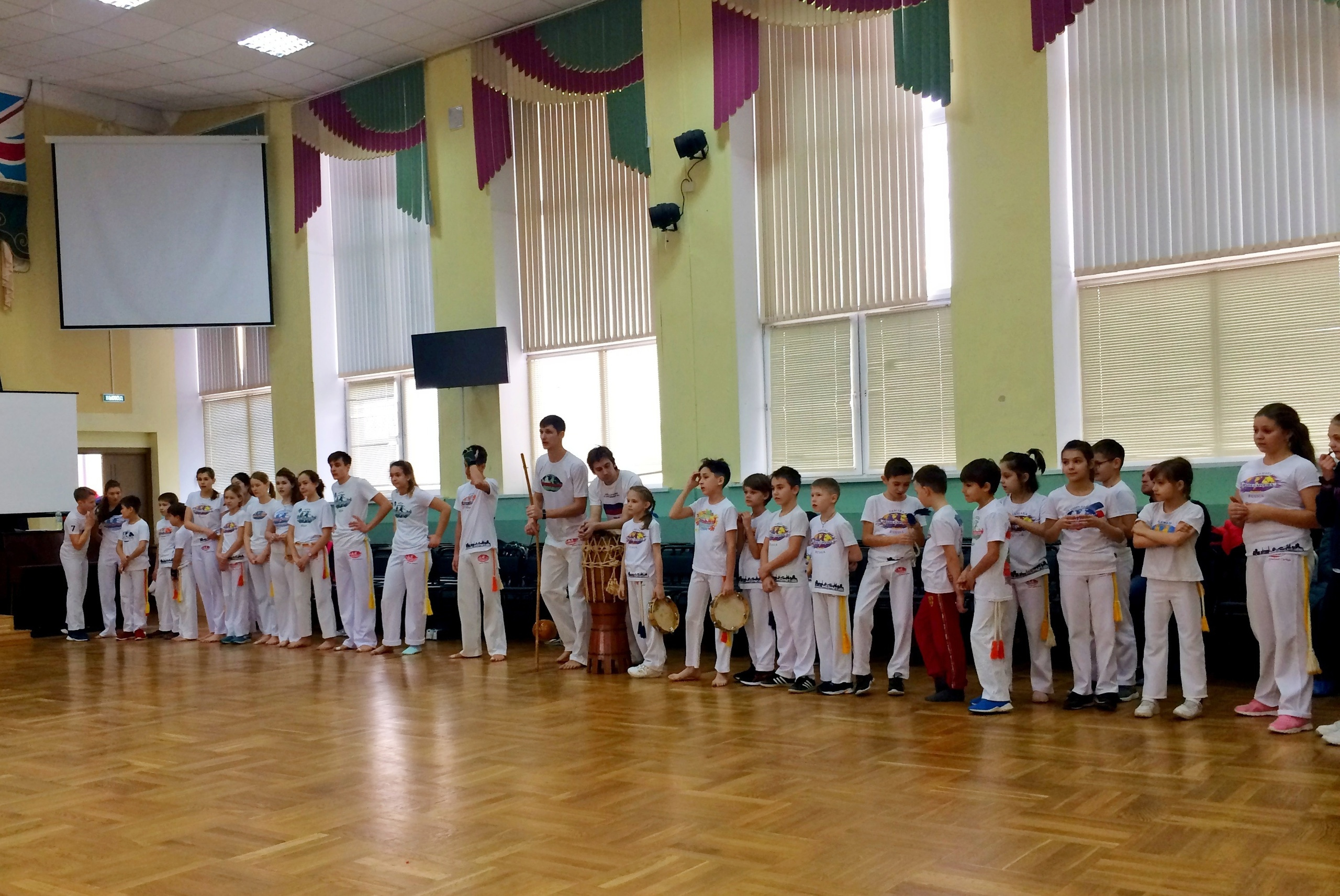 Фотографии с семинара школы ABADÁ-Capoeira в Казани. Капоэйра в Казани ABADÁ-Capoeira