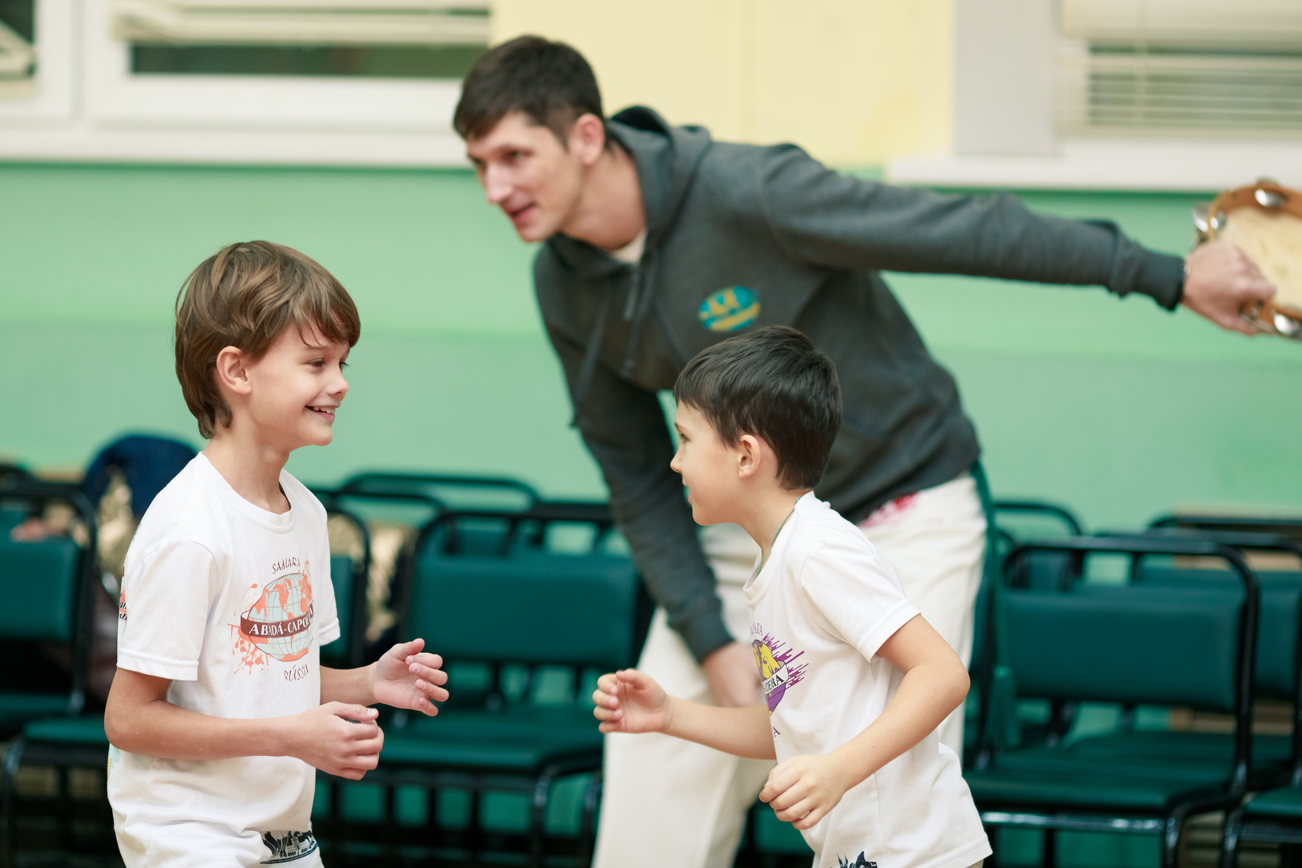 Фотографии с семинара школы ABADÁ-Capoeira в Казани. Капоэйра в Казани ABADÁ-Capoeira