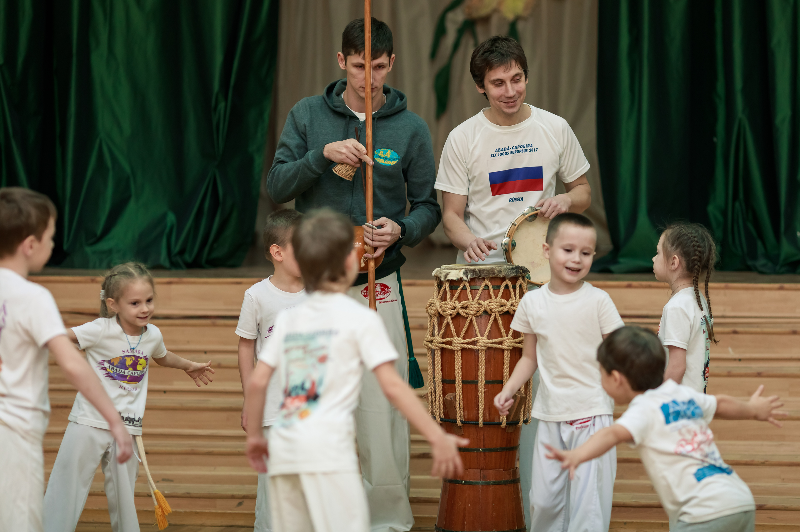 Фотографии с семинара школы ABADÁ-Capoeira в Казани. Капоэйра в Казани ABADÁ-Capoeira