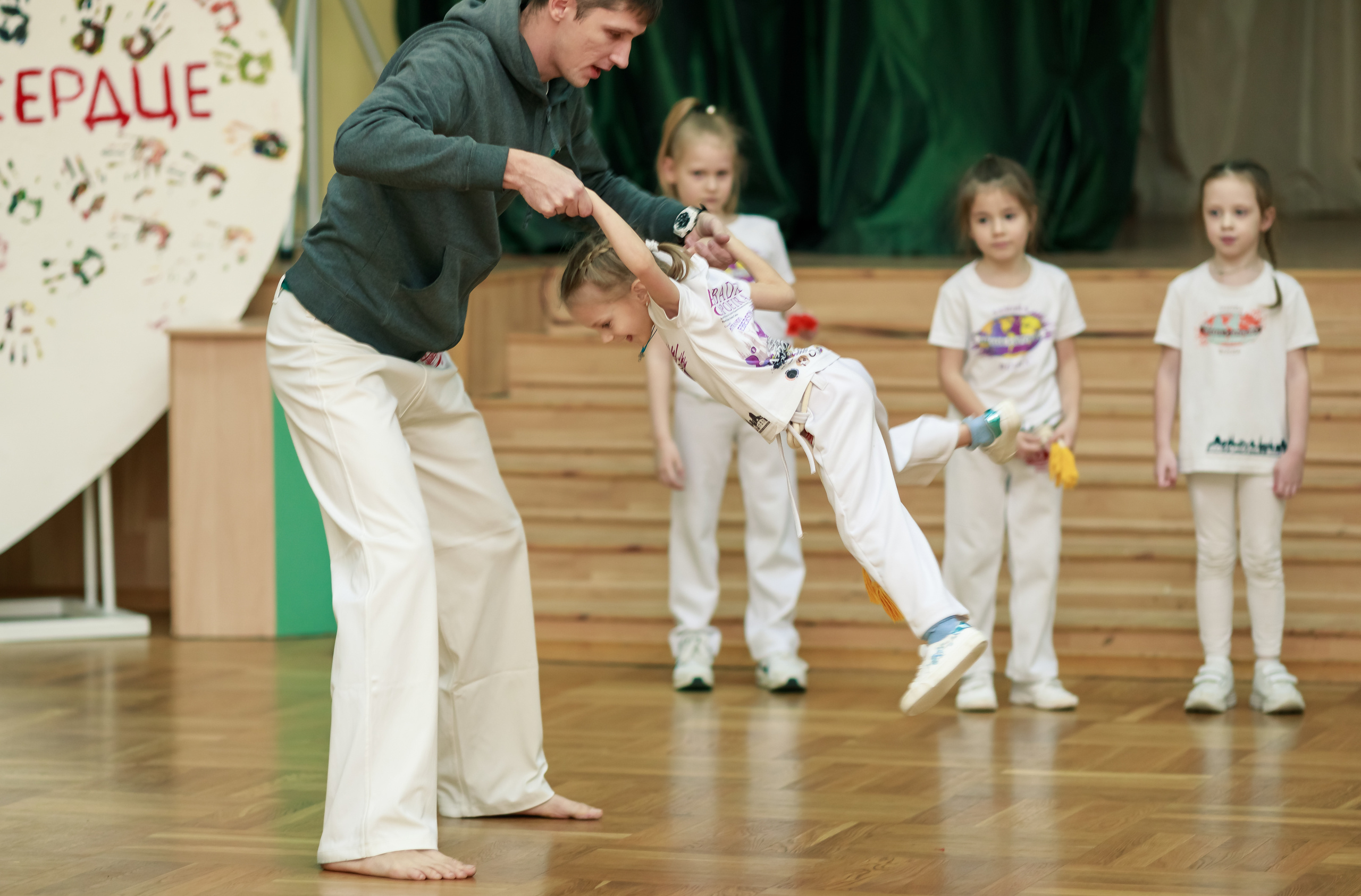 Фотографии с семинара школы ABADÁ-Capoeira в Казани. Капоэйра в Казани ABADÁ-Capoeira