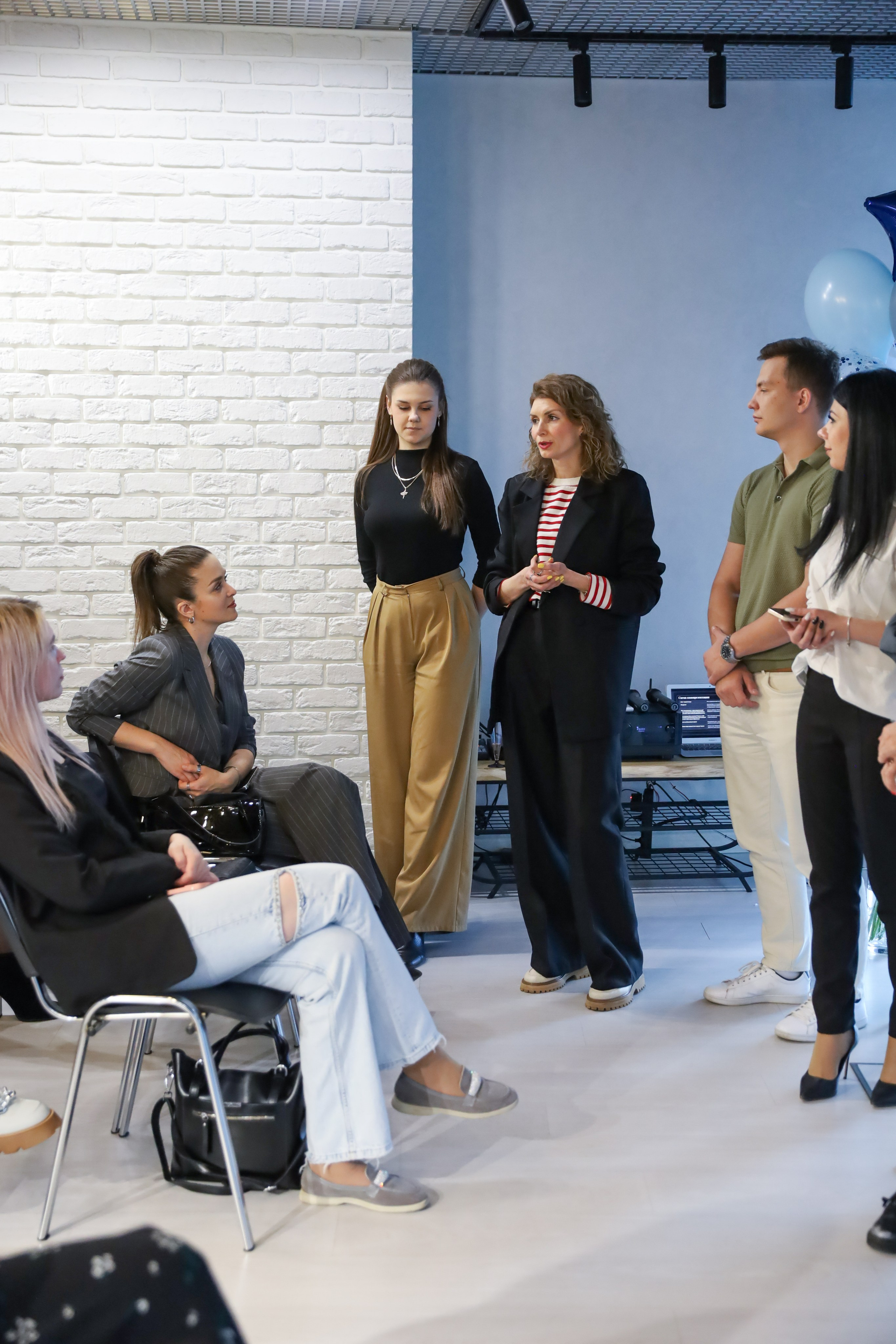 КОНФЕРЕНЦИЯ ВЫПУСКНИКОВ ШКОЛЫ ПРОДЮСИРОВАНИЯ АННЫ НОВИКОВОЙ. Фотограф мероприятий Ирина Каширина