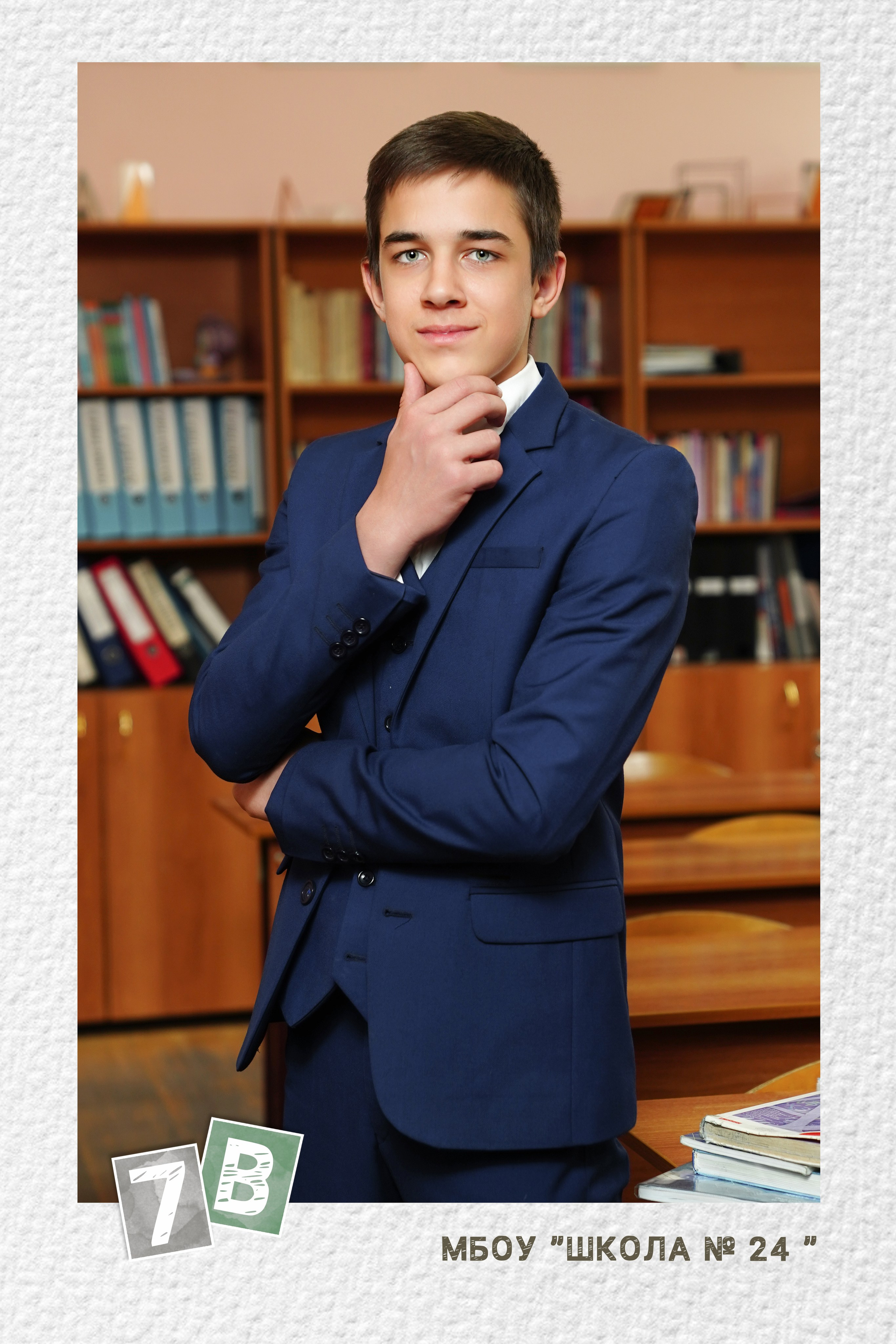 Портреты старшие классы. MEMENTO.Выпускные альбомы, школьные, юбилейные и другие книги. Ростов-на-Дону