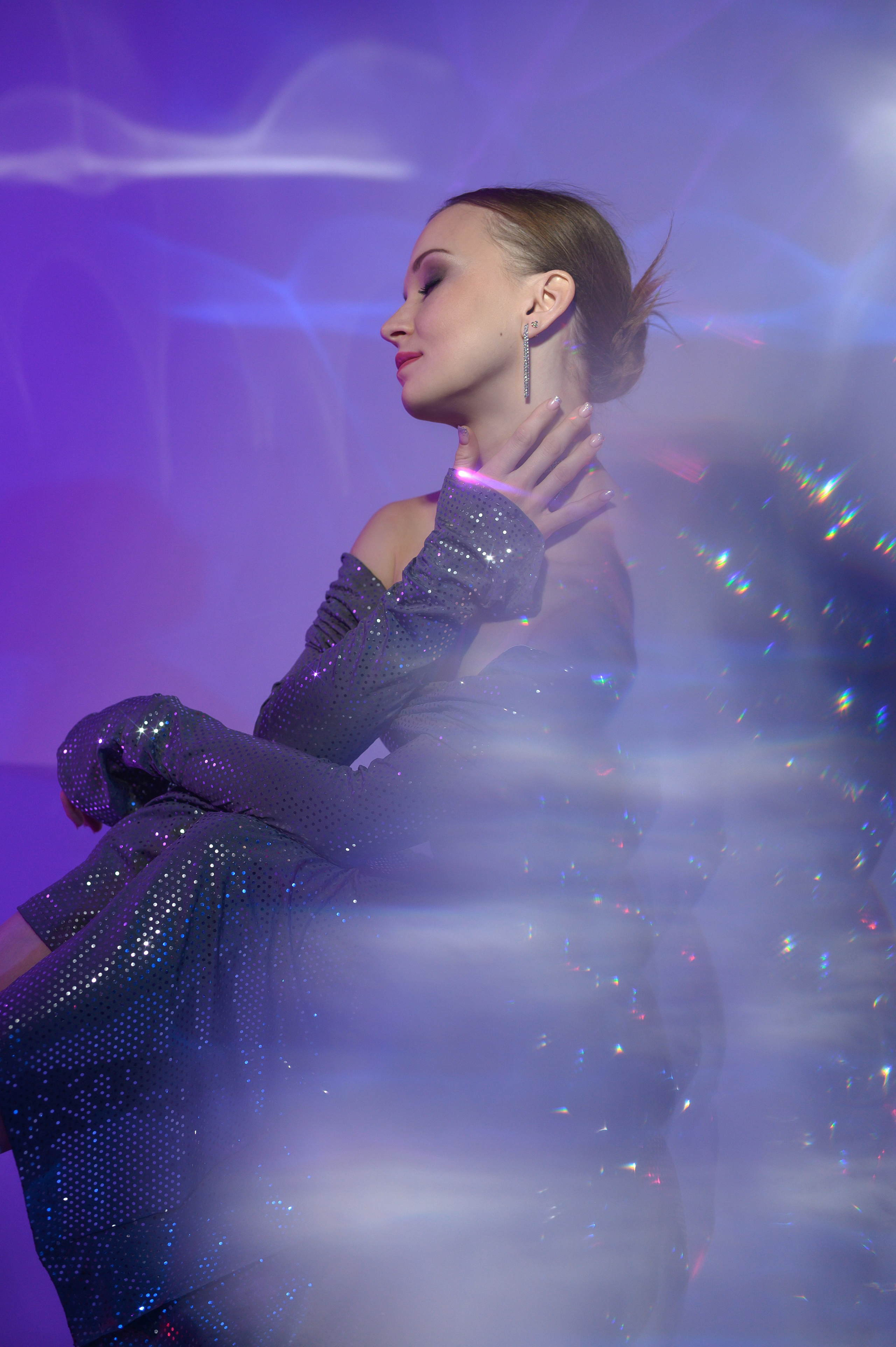 Портретная фотосессия с гибким зеркалом в студии