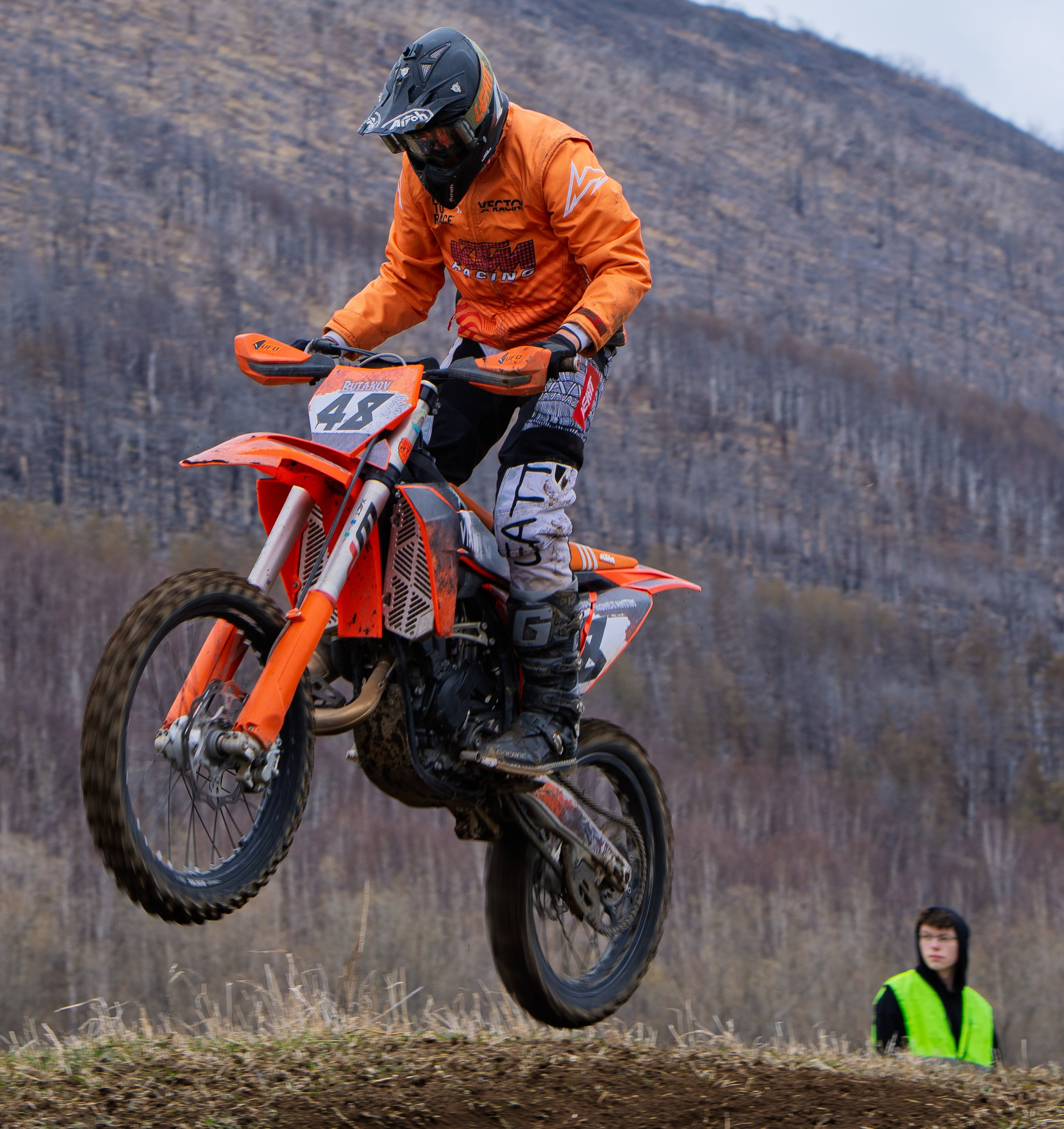 Мотогонки Эссо май 2025. Фотограф Ворошилов Дмитрий. Эссо. Камчатка