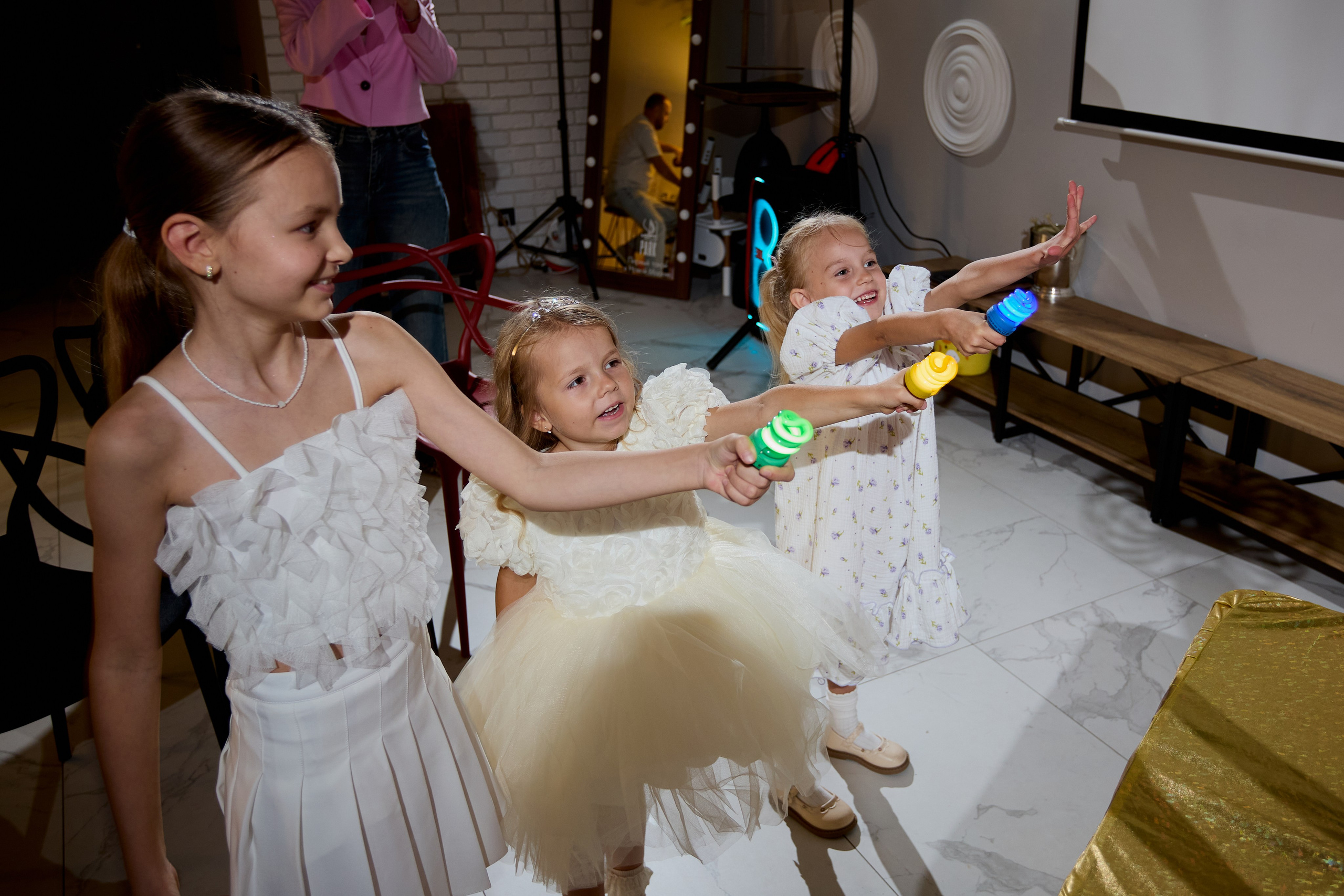 Малифисента и Тесла шоу. Свадебный фотограф Москва и Московская область Борисов Сергей