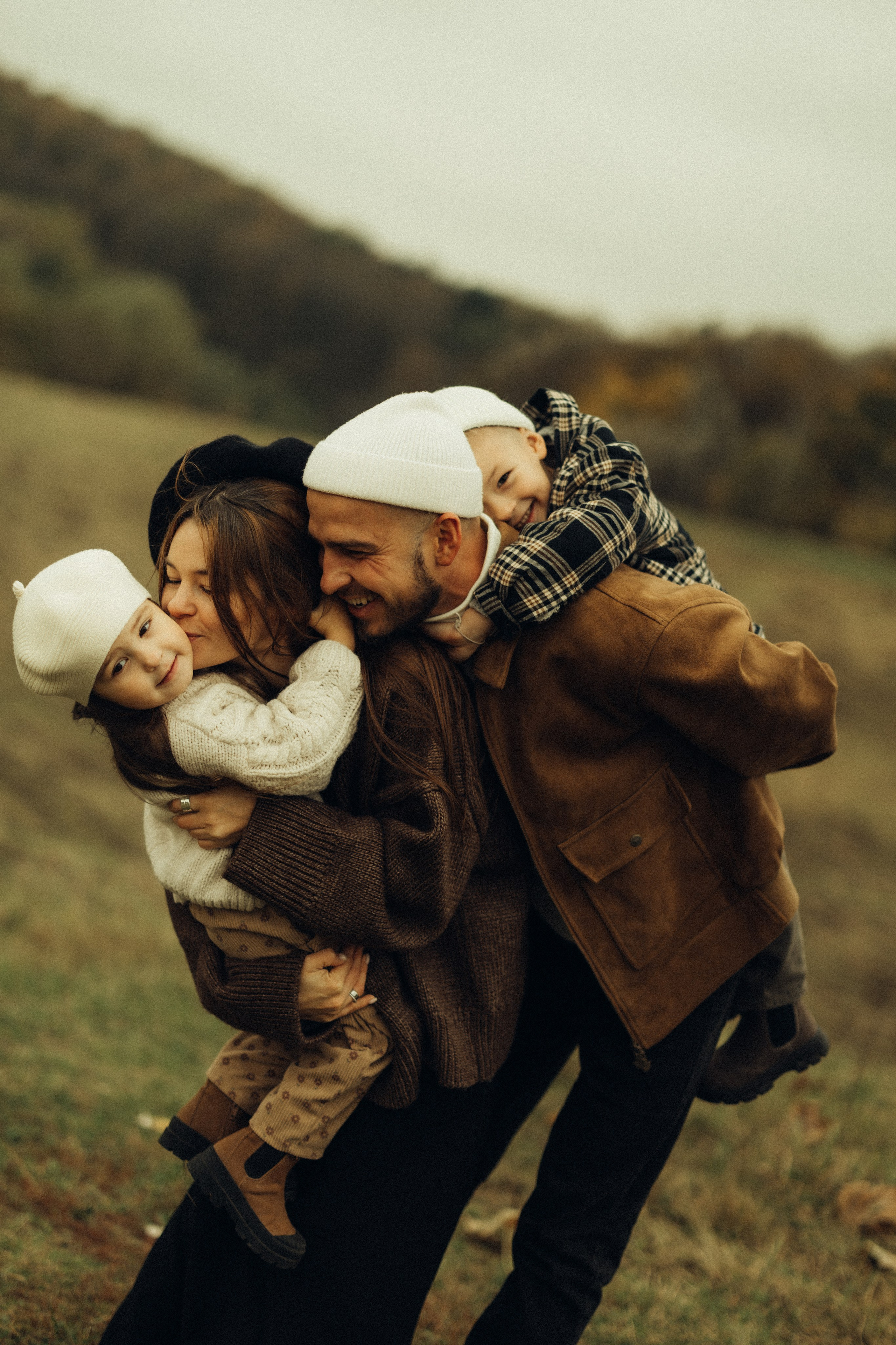 Света, Дима, Сара, Лев. Семейный фотограф Оля Гладченко
