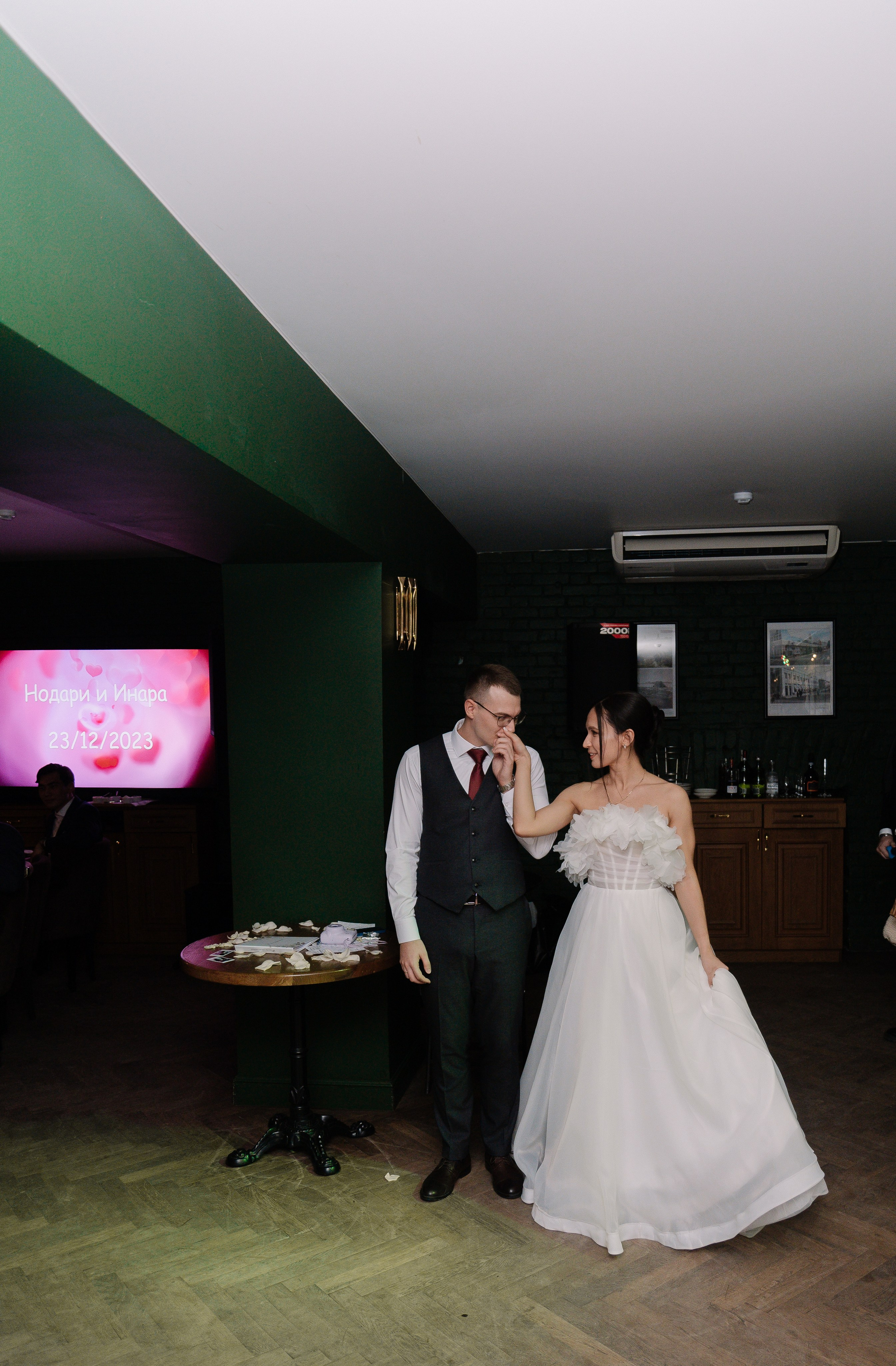 Инара и Нодари. Женский, семейный и свадебный фотограф в Астрахани Виктория Бузаева