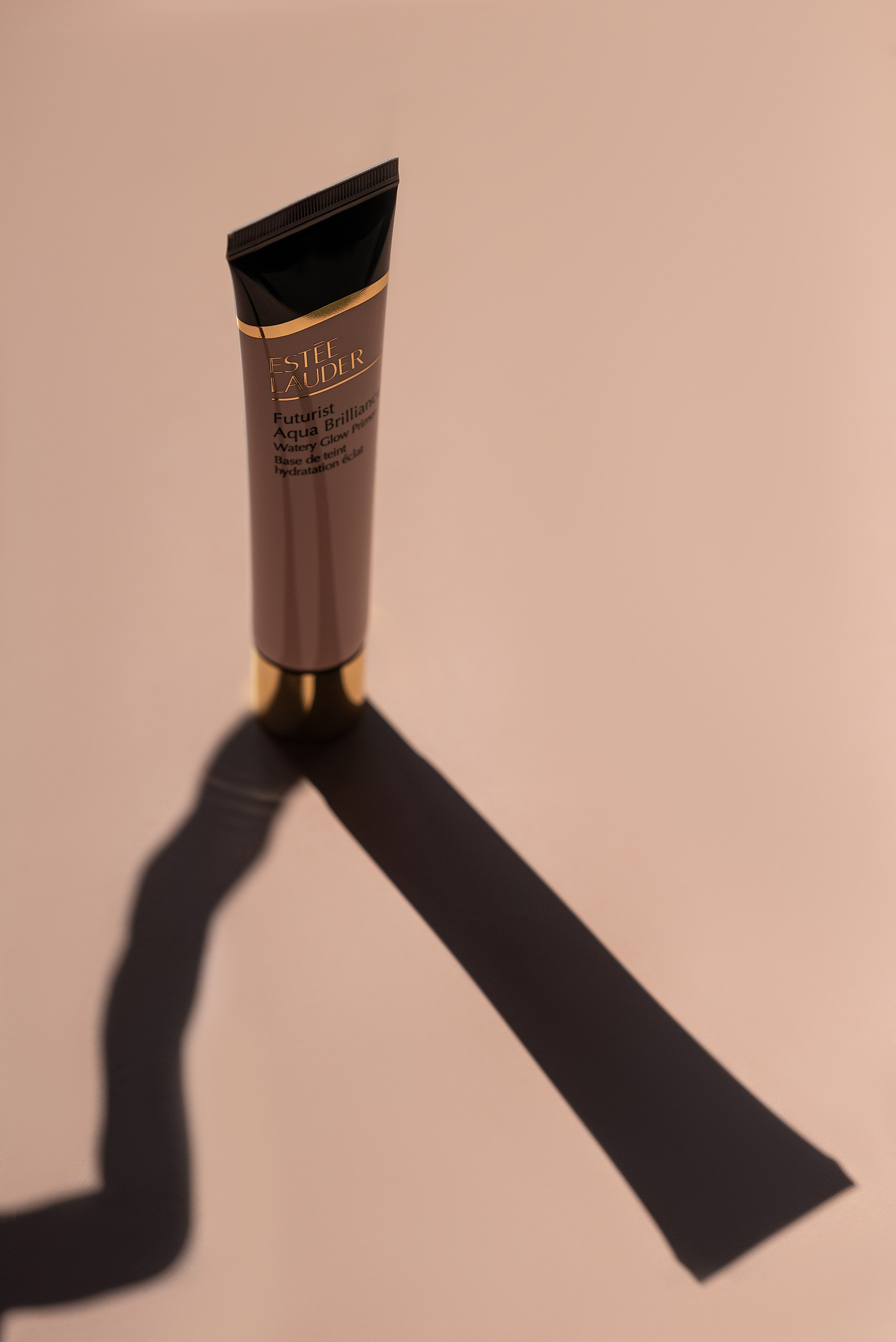 крем тональный есте лаудер, рекламное фото,