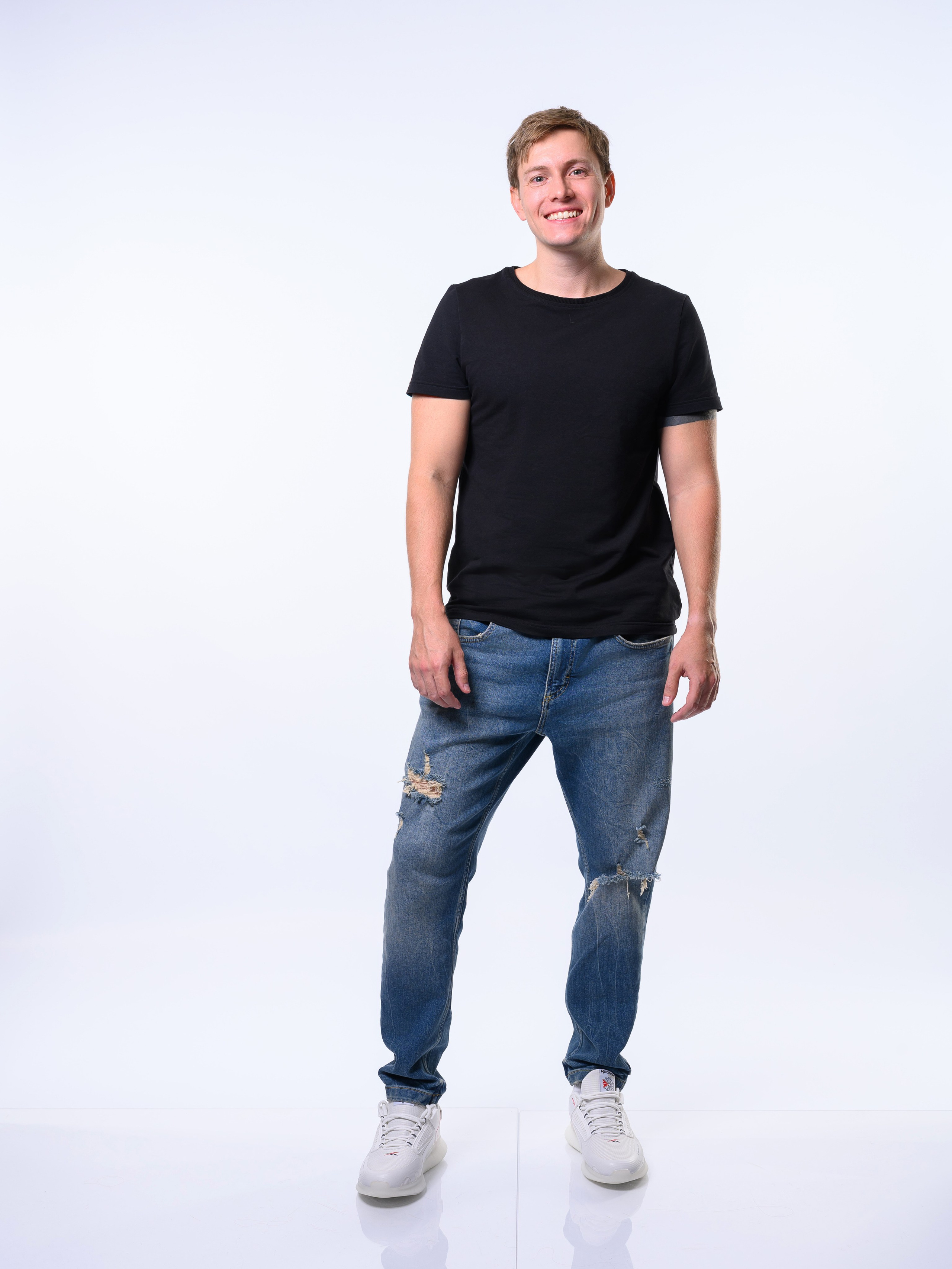 Каталог Мужчины. Студия рекламной и предметной съемки товаров WELKO Studio