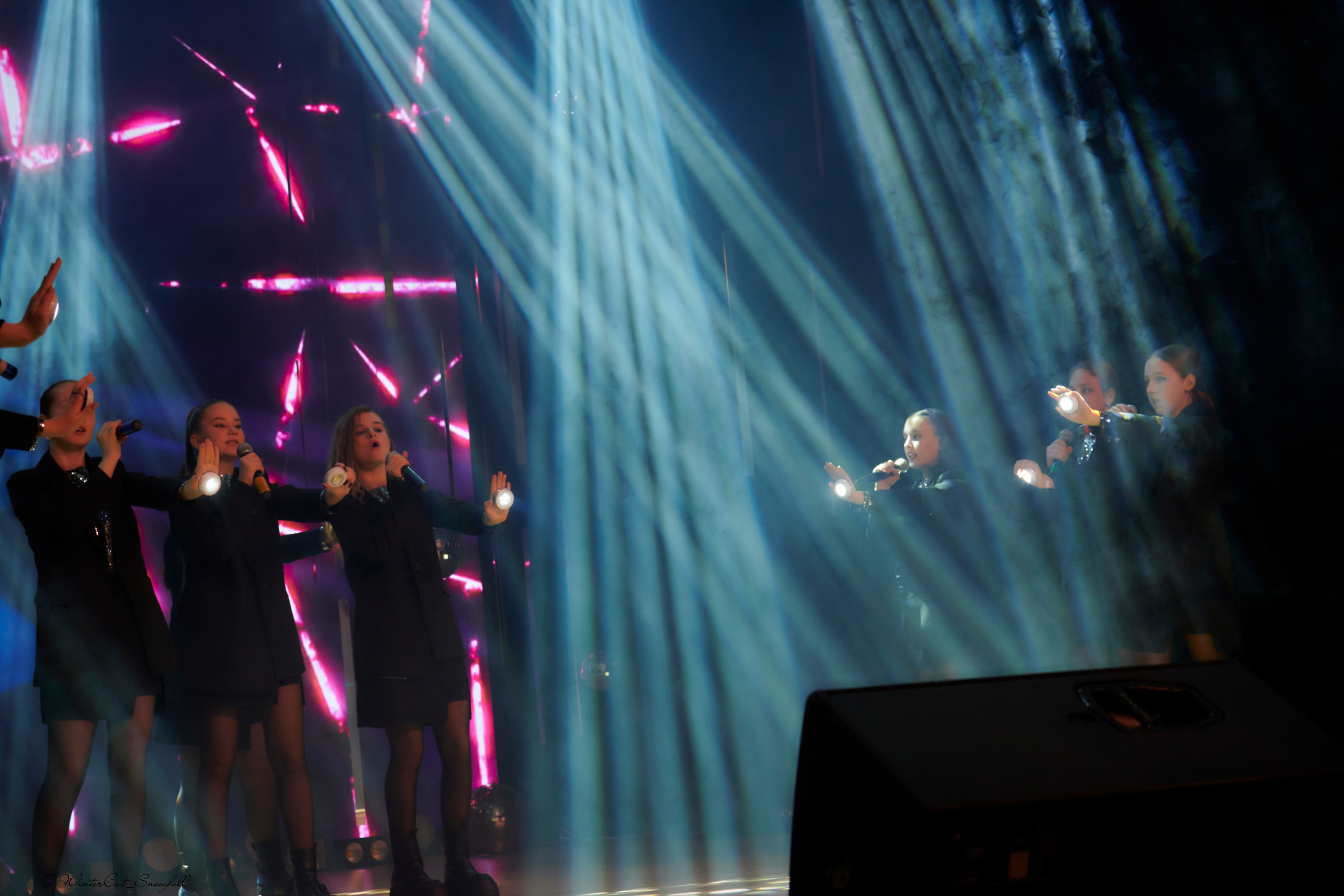 Наши Голоса 21.05.24. Портретный и репортажный фотограф в Магадане Андрей Нефедов WinterCatPhoto