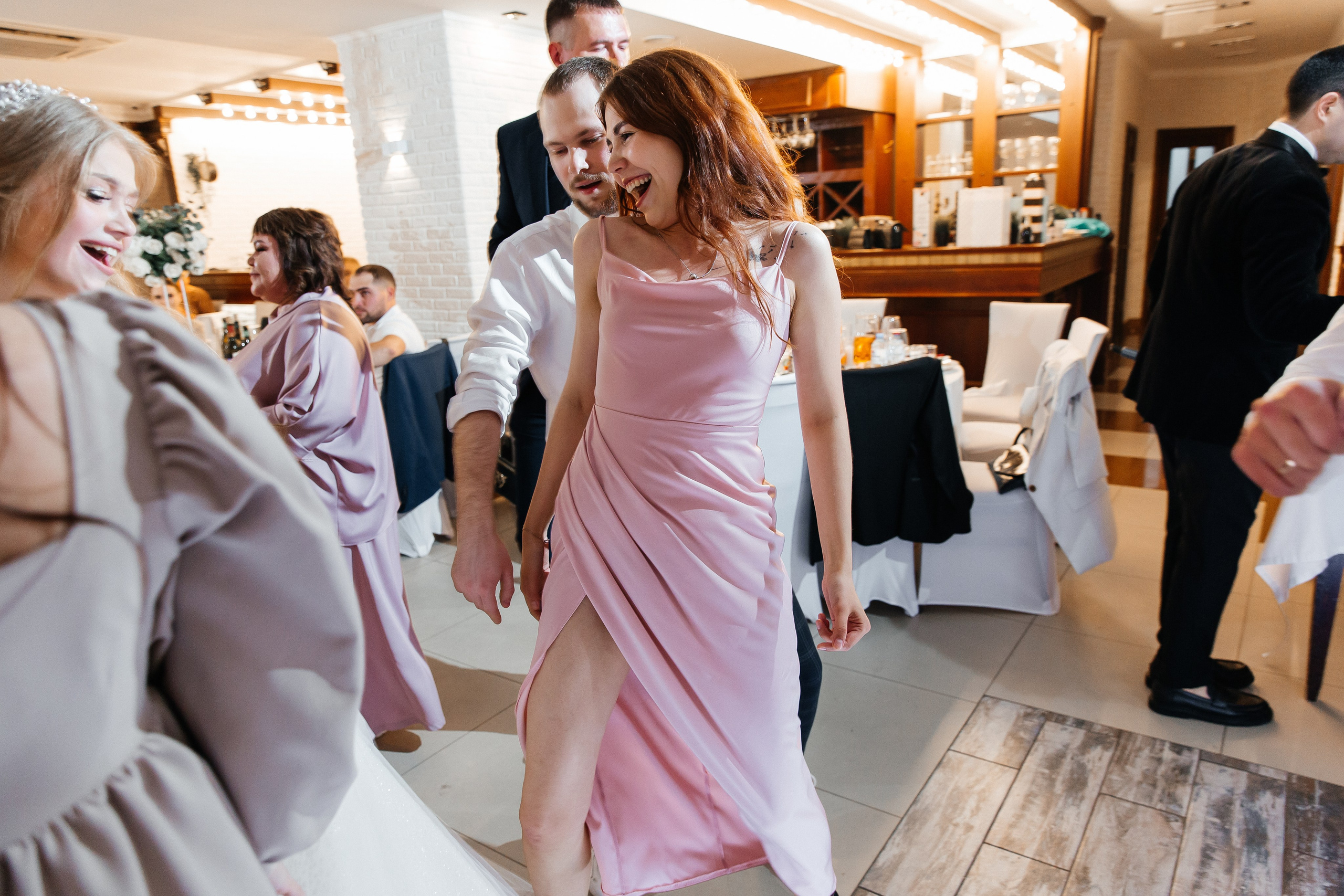 Свадьба Альберта и Алсу — бутик и O2. Свадебный фотограф в Оренбурге Илья Володьков