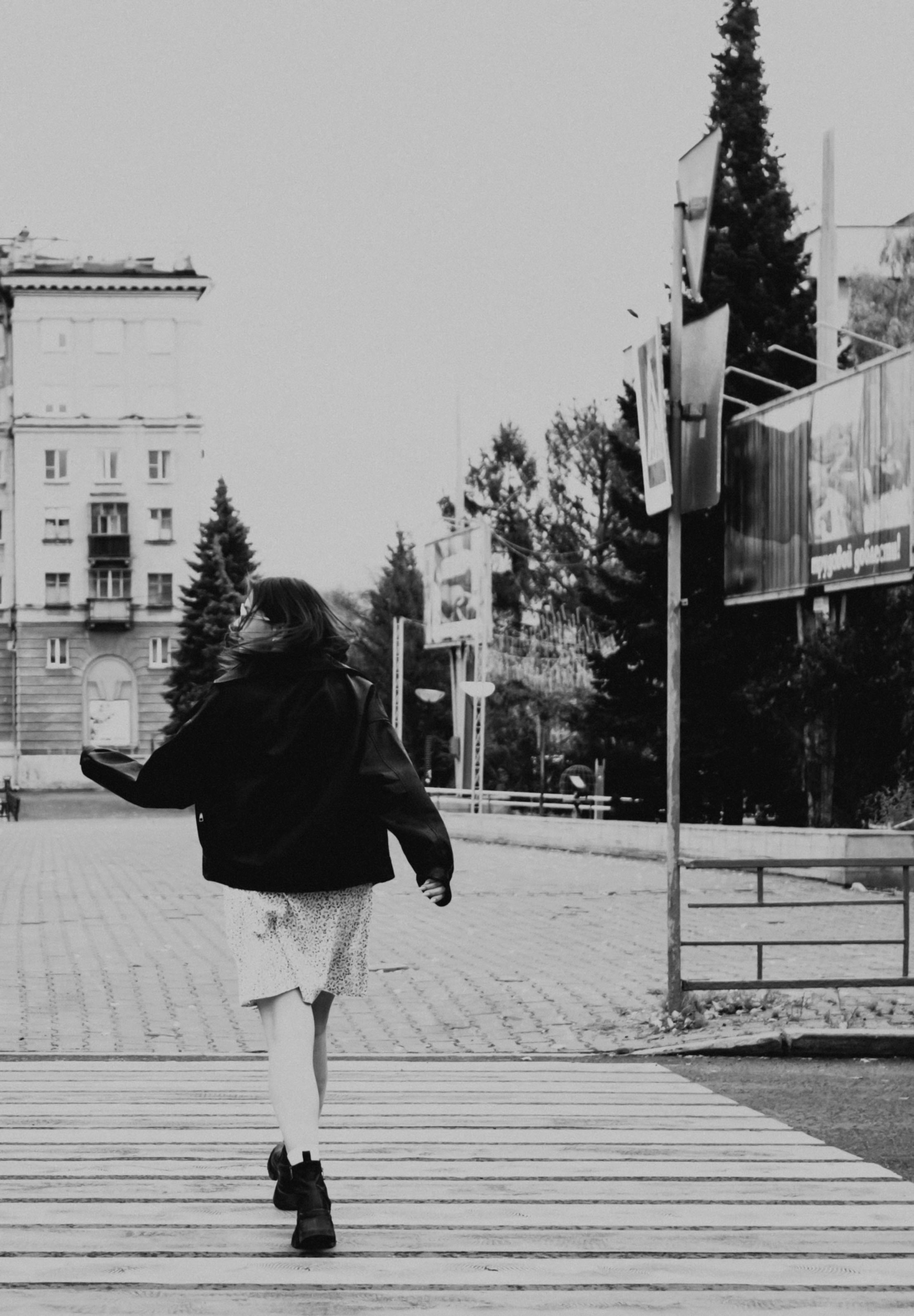 А девушка по городу шагает…. Семейный фотограф в Нижнем Тагиле