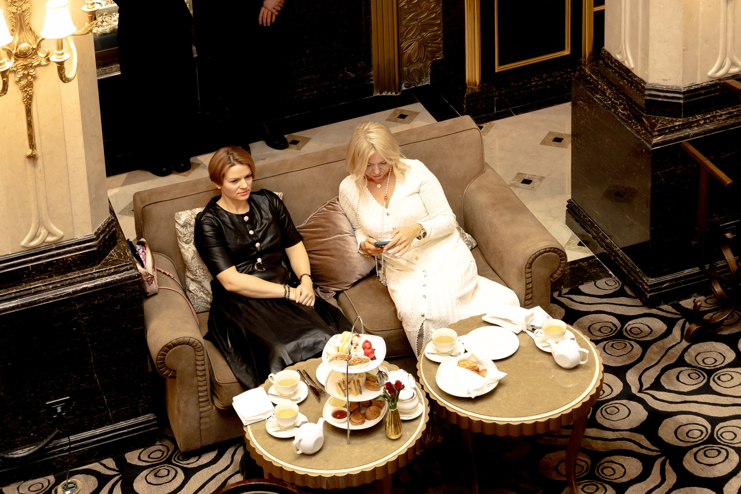 Чайная церемония в отеле «ST REGIS MOSCOW». Свадебный/Портретный фотограф снимаю в Москве