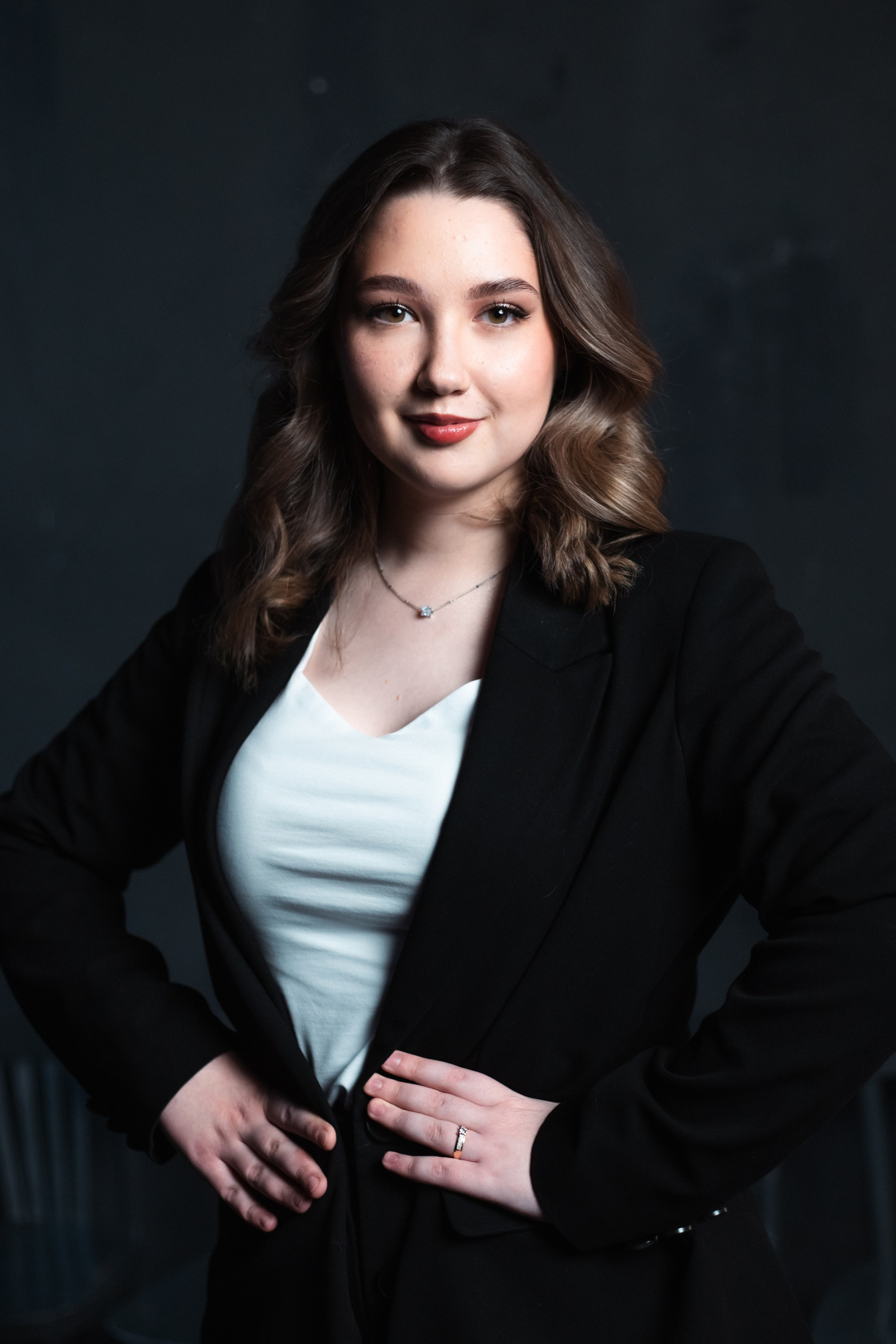 Виктория. Фотограф в Тюмени Даша Михнова. Портреты, фотопроекты, фотодни