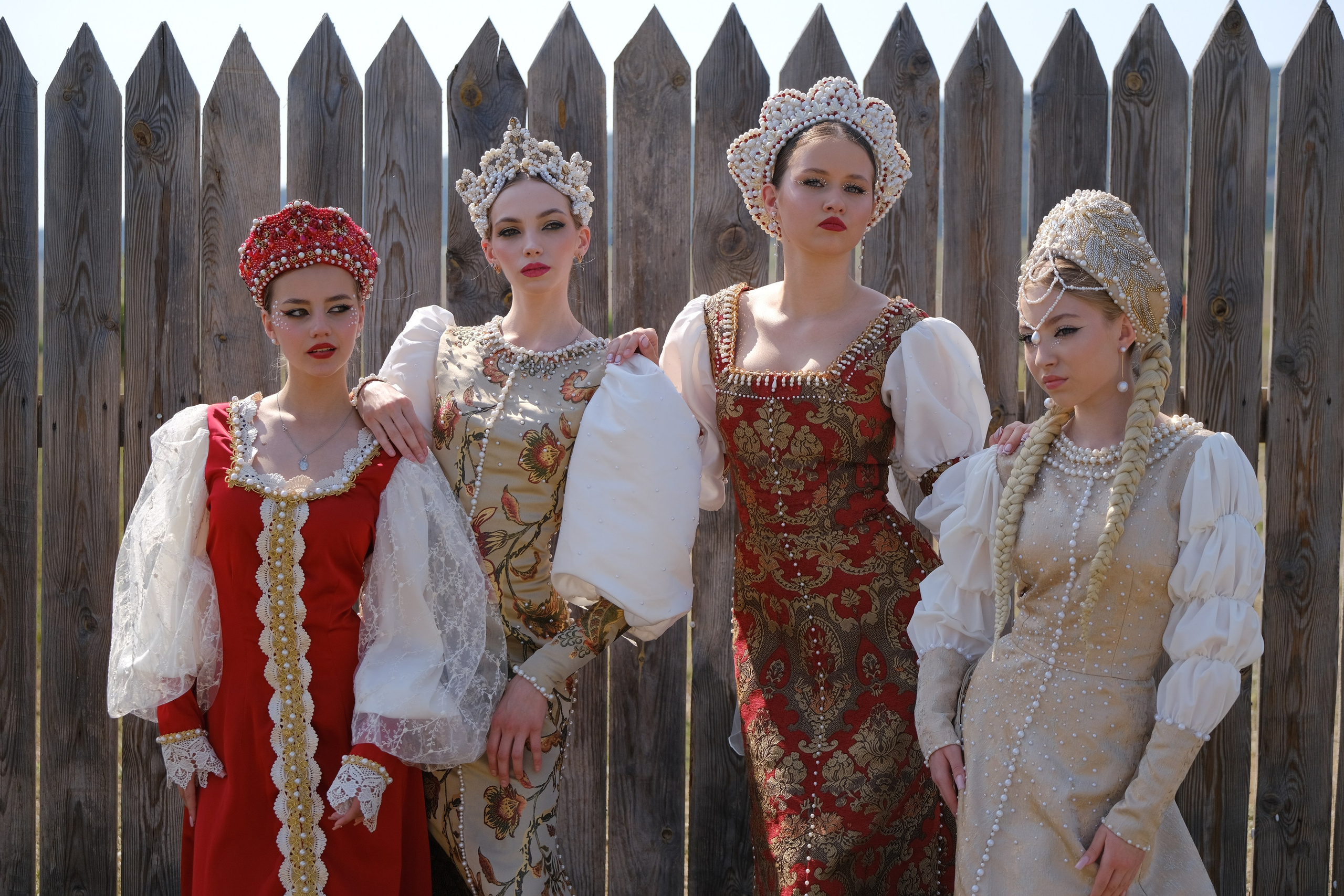 Славянский фестиваль «MARYCROWNS». Профессиональная фотосъемка в Крыму. Натуральные эмоции и живые кадры. Забронируйте дату прямо сейчас!